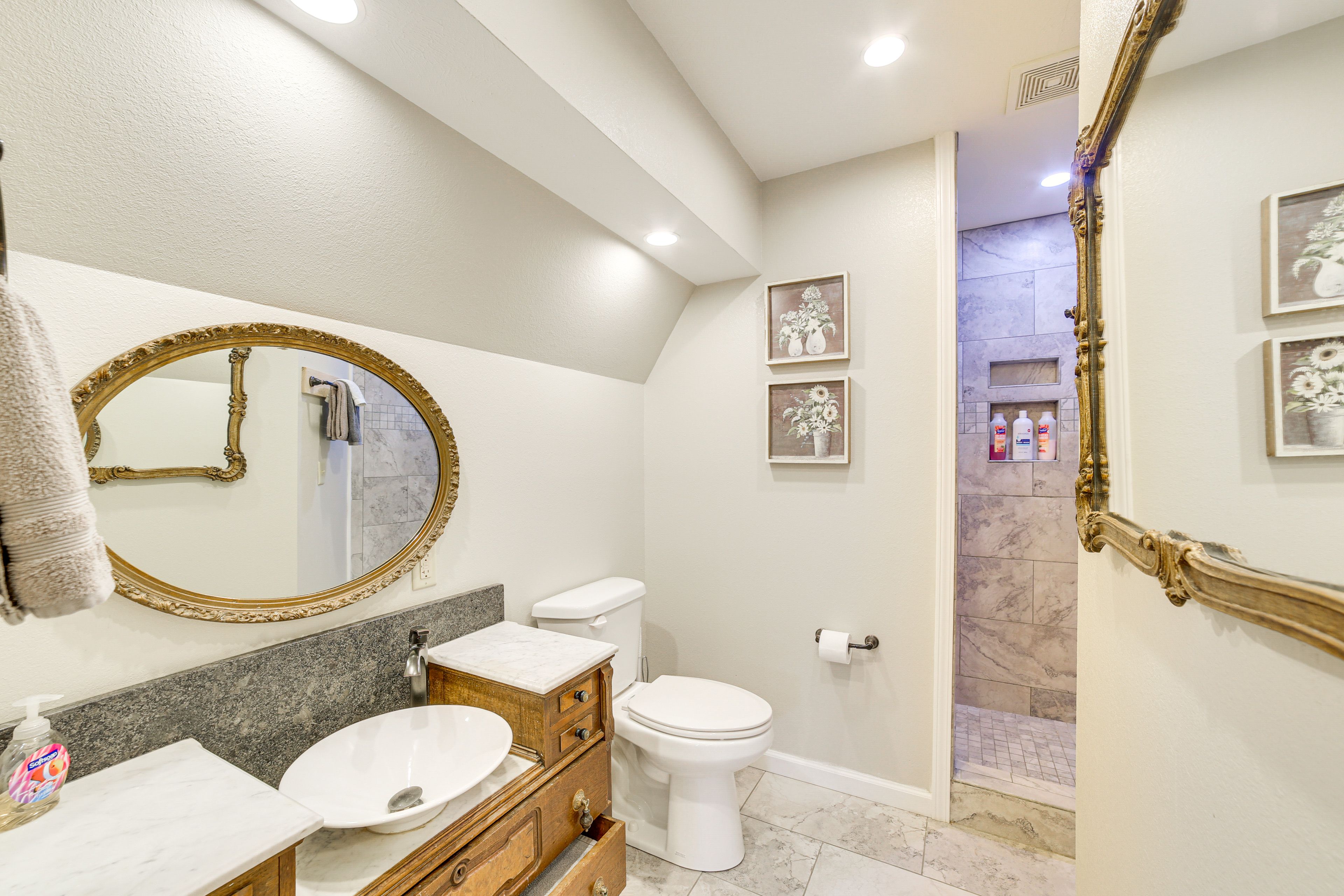 En-Suite Bathroom | Hair Dryer