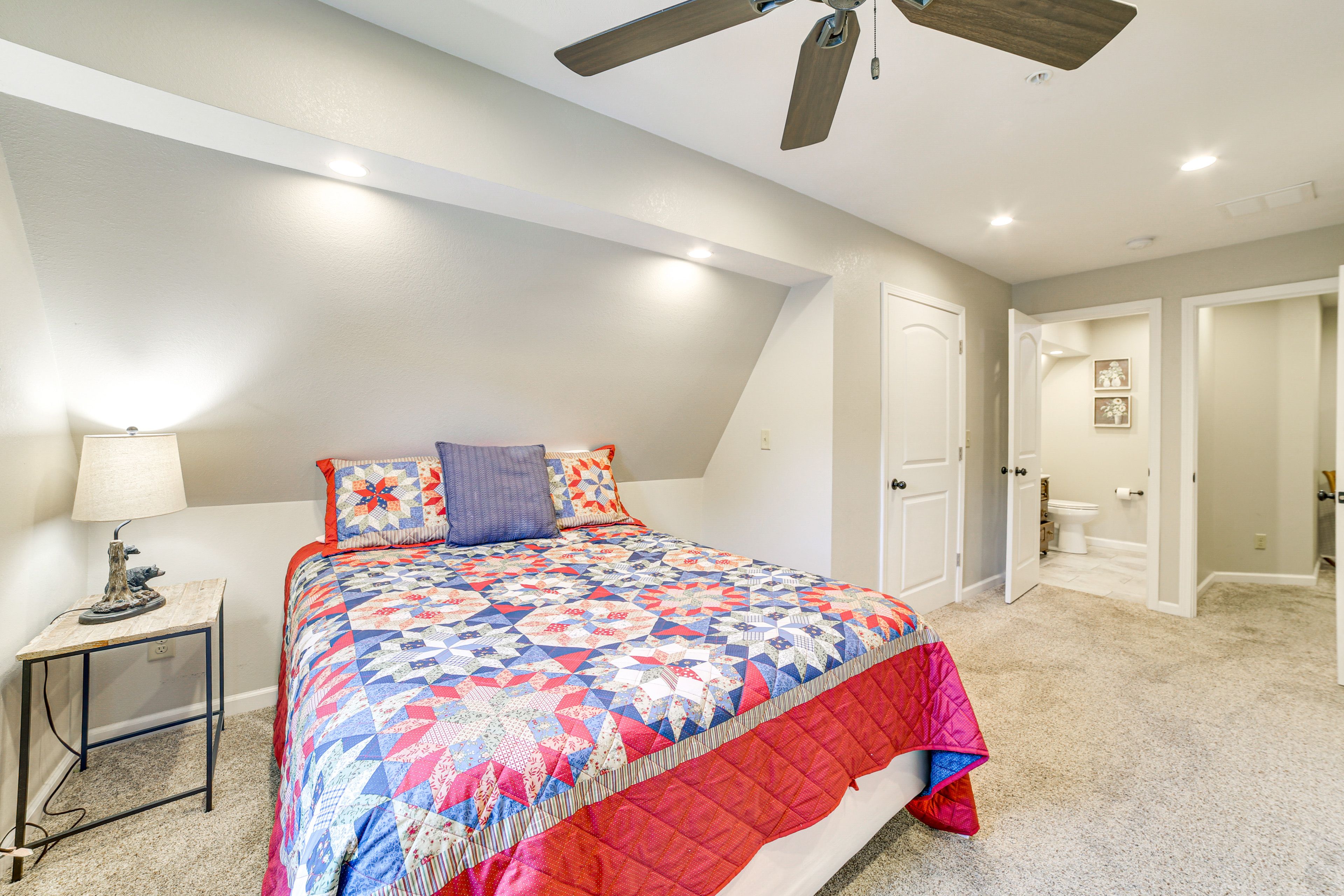 Bedroom 2 | Upper Level | Queen Bed