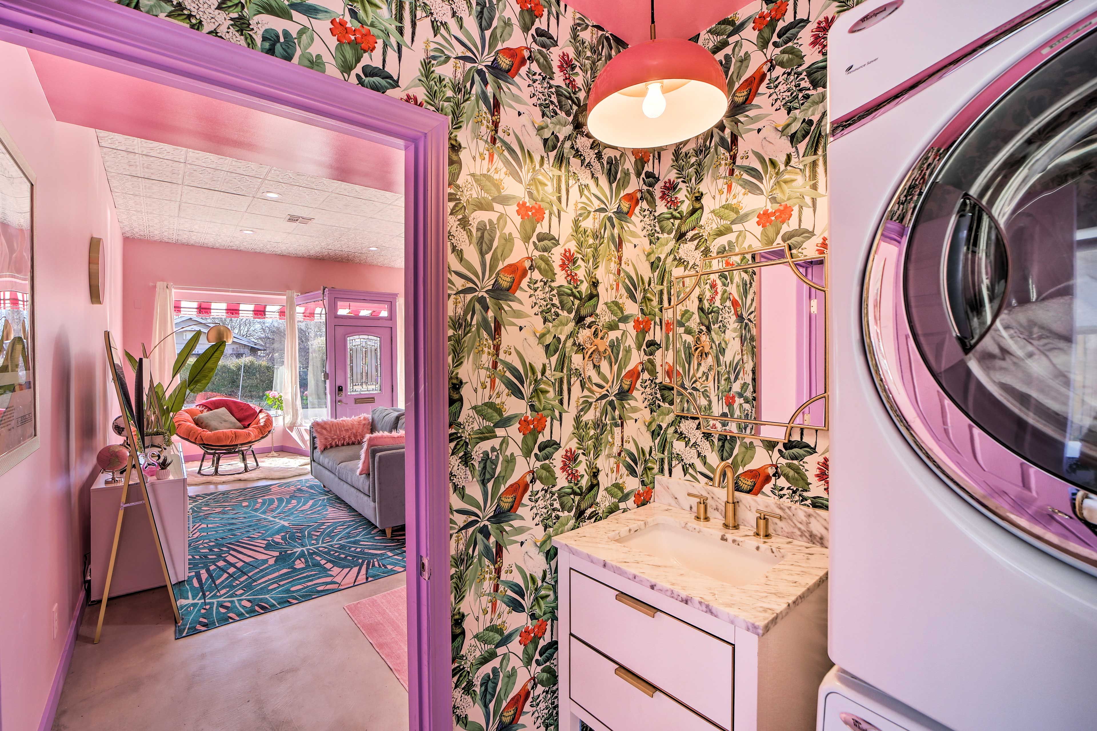 Half Bathroom & Laundry Room