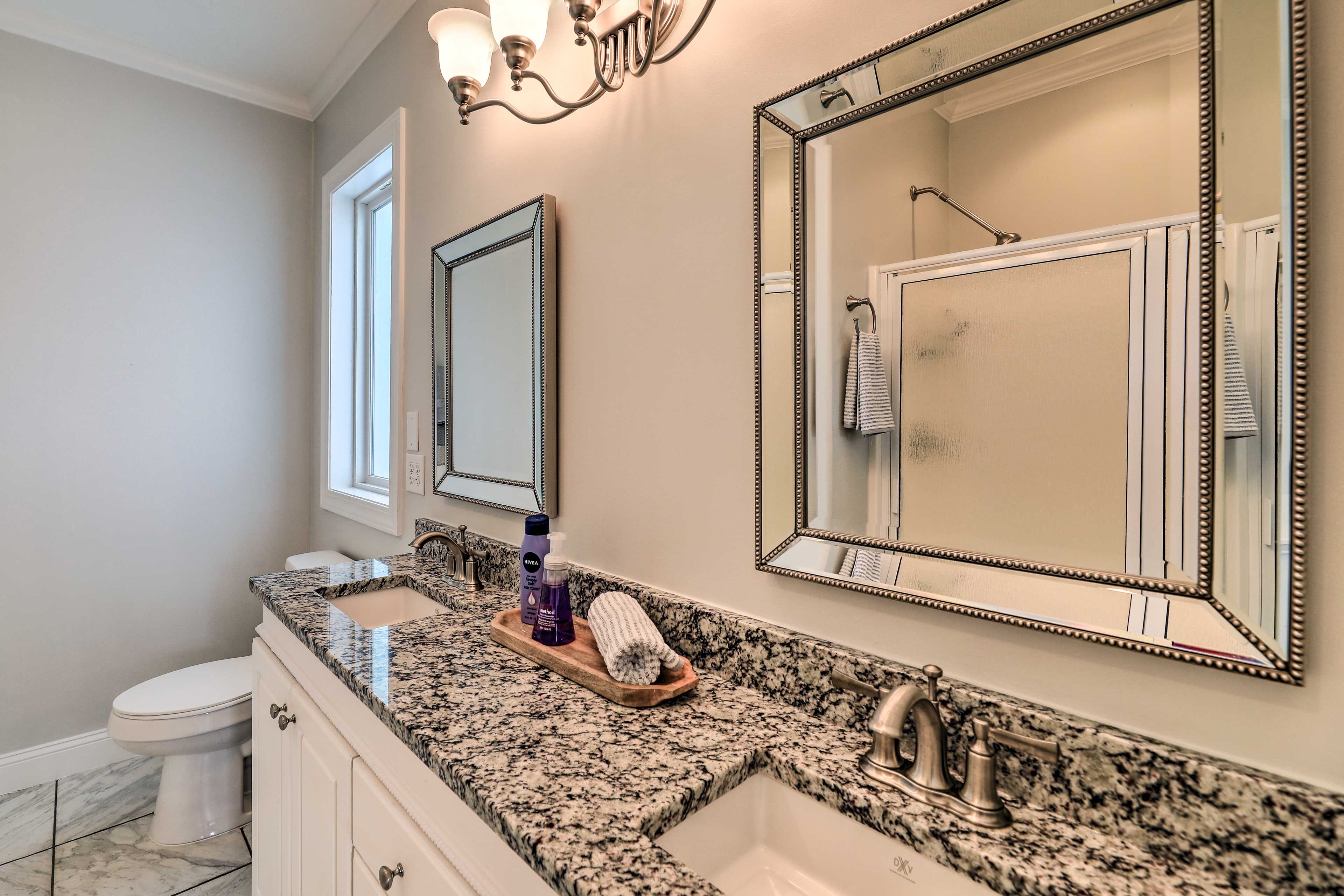 Full Bathroom
