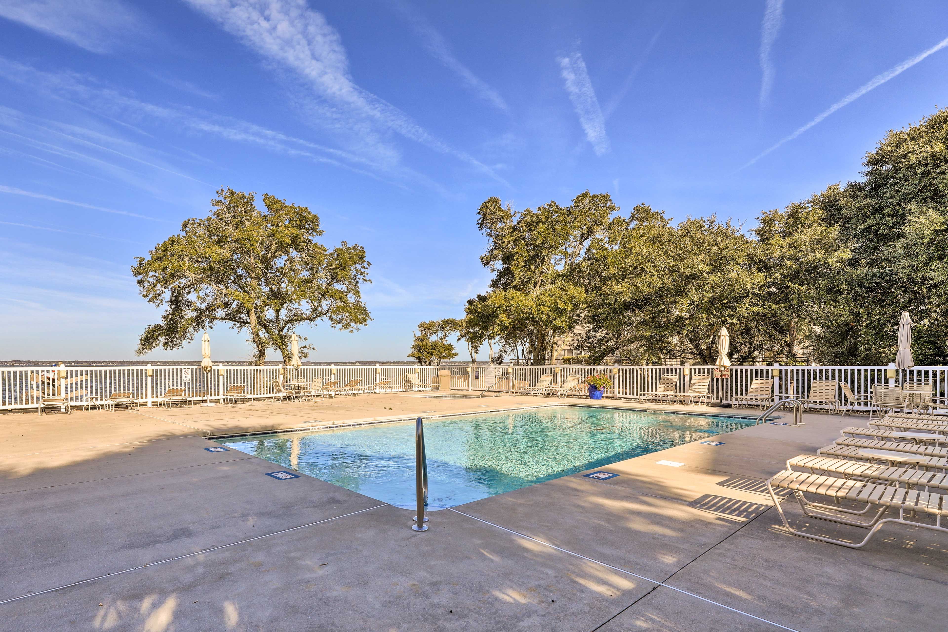 The Ocean Club Condos Community Amenities
