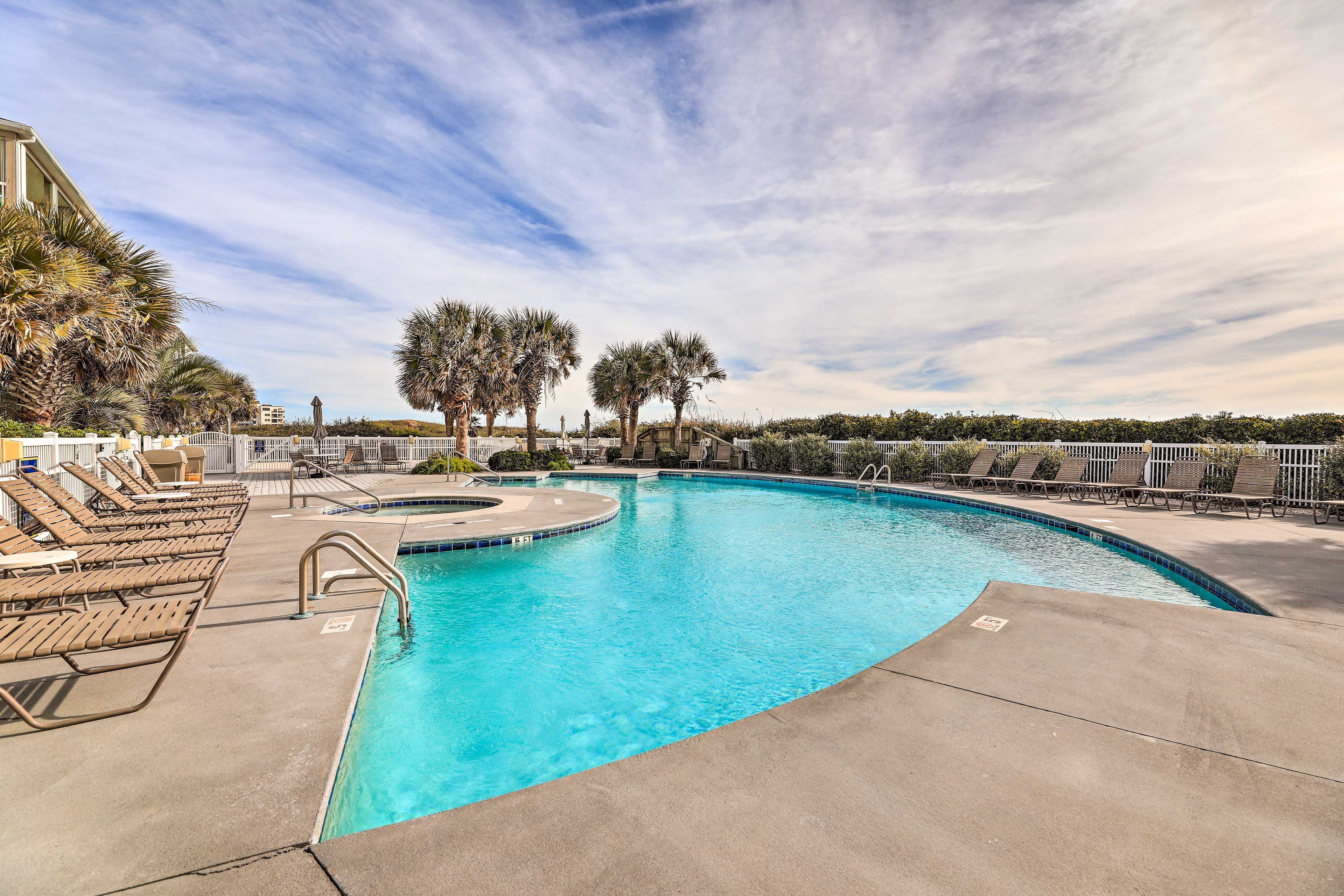 The Ocean Club Condos Community Amenities