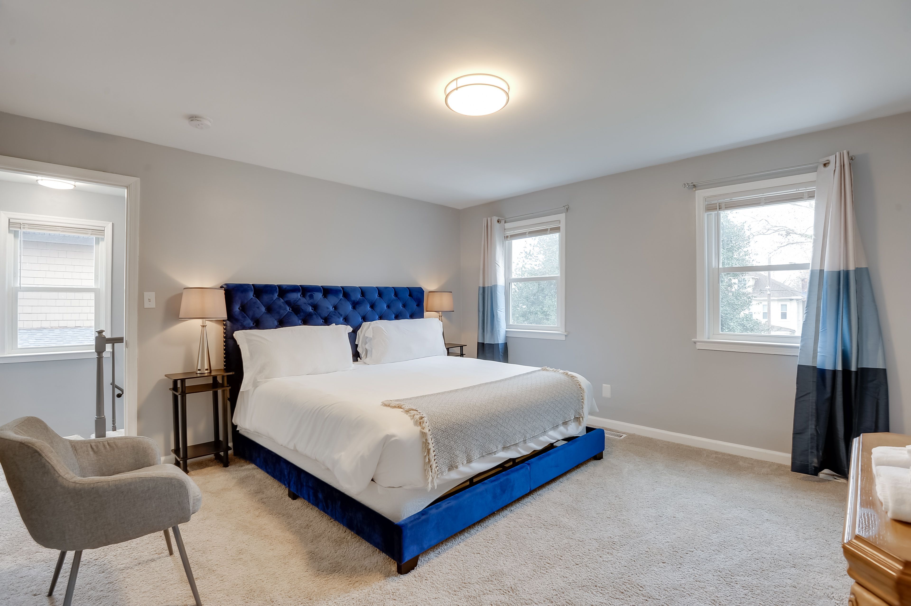 Bedroom 1 | King Bed | 2nd Floor | Linens Provided