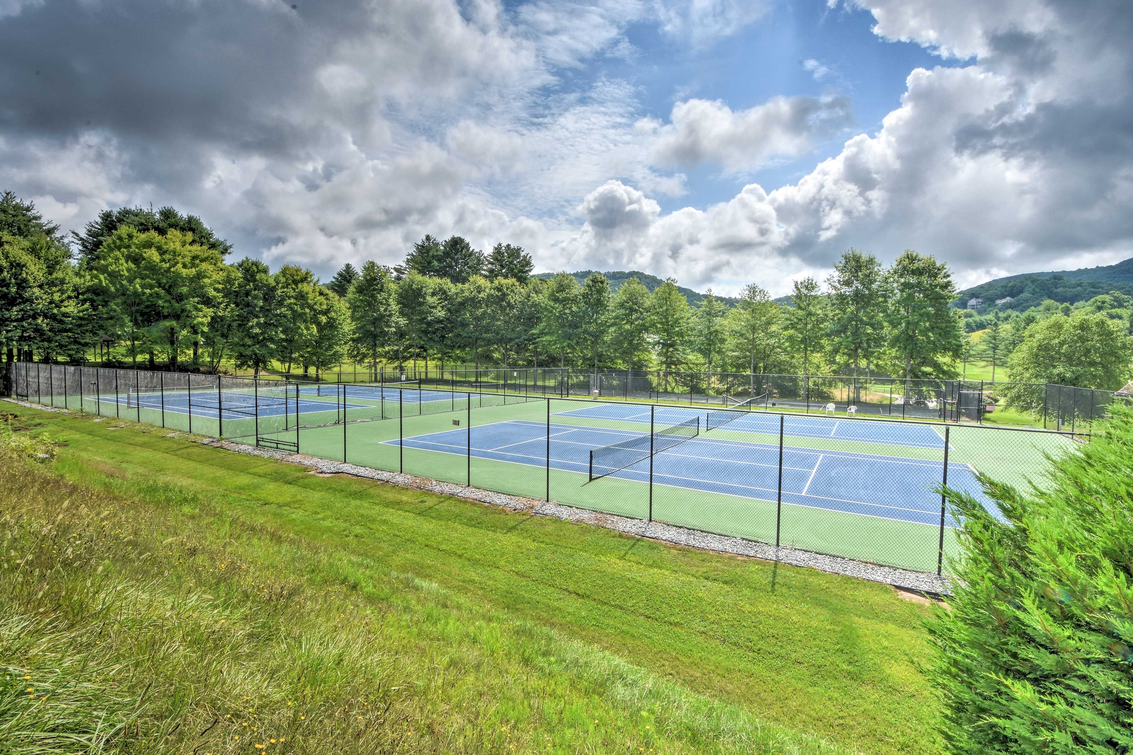 Community Tennis Courts