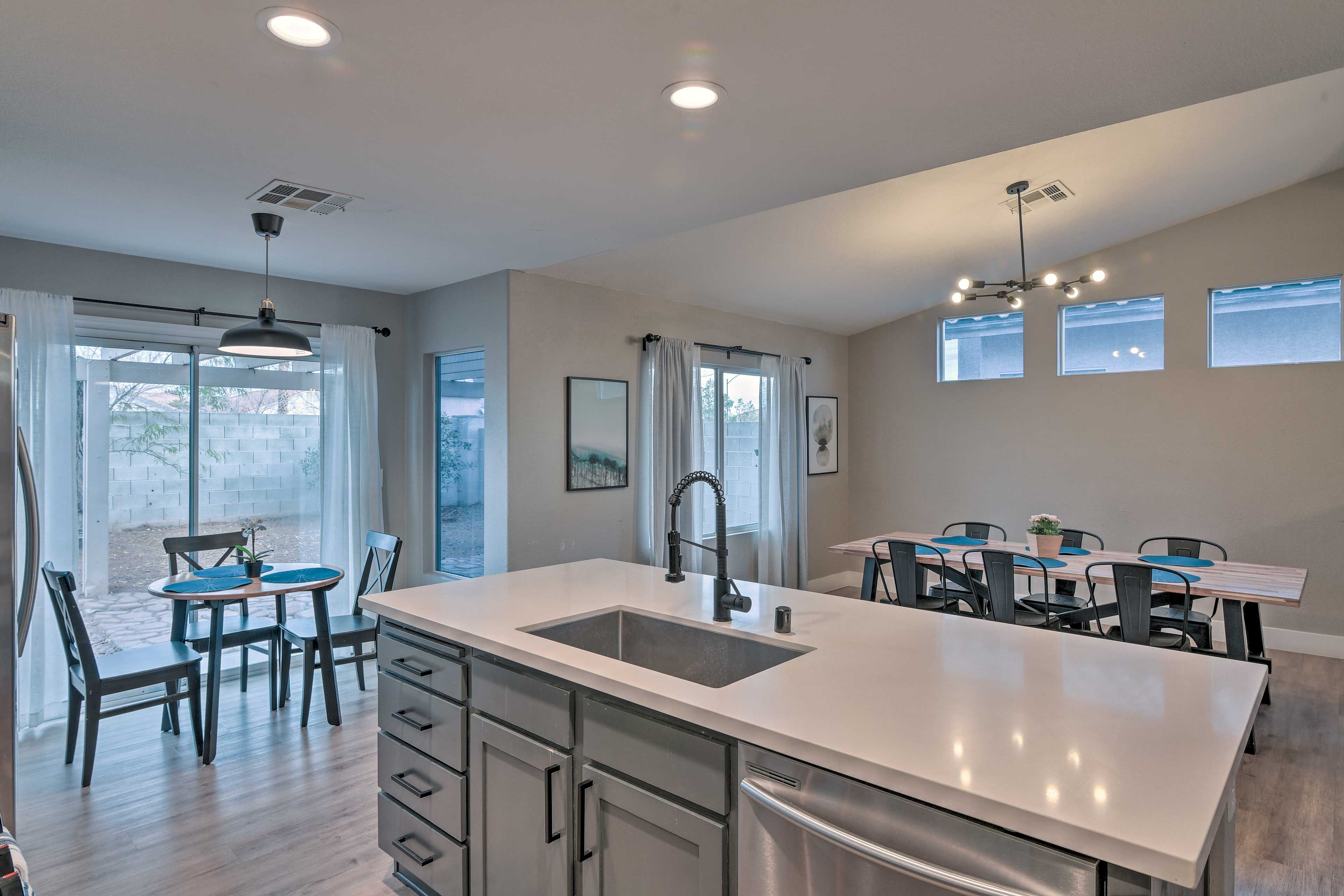 Kitchen | 3-Person Breakfast Table