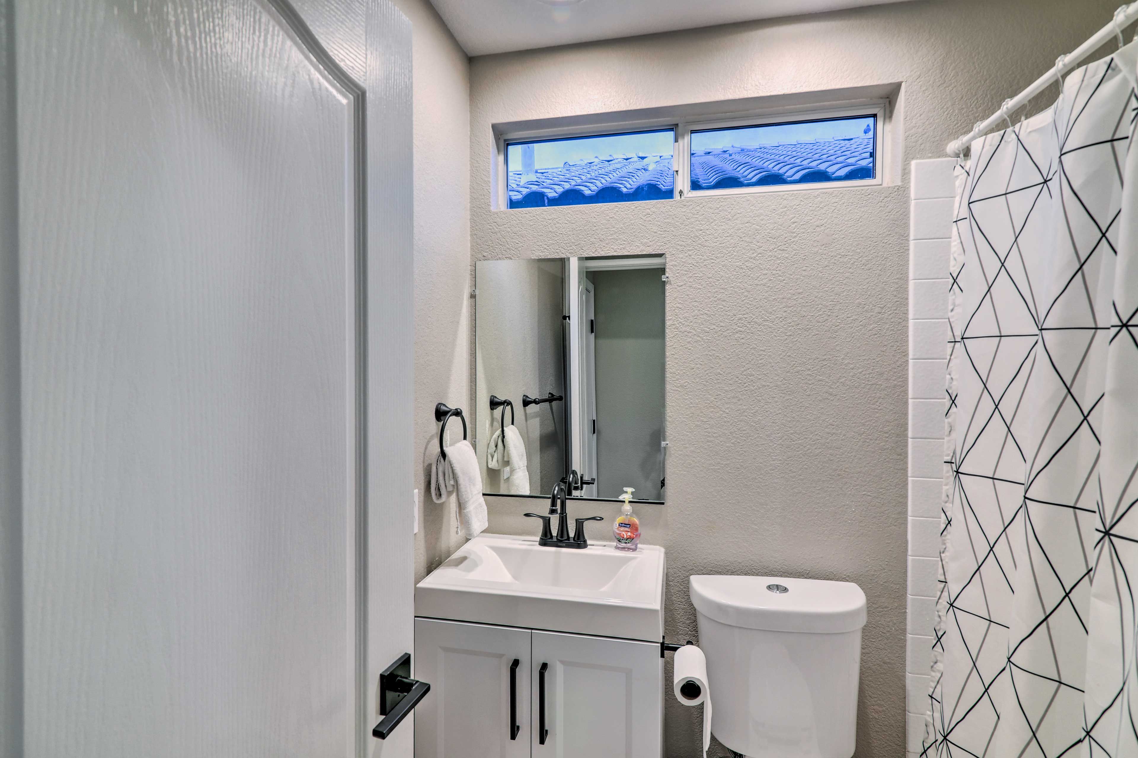 Full Bathroom
