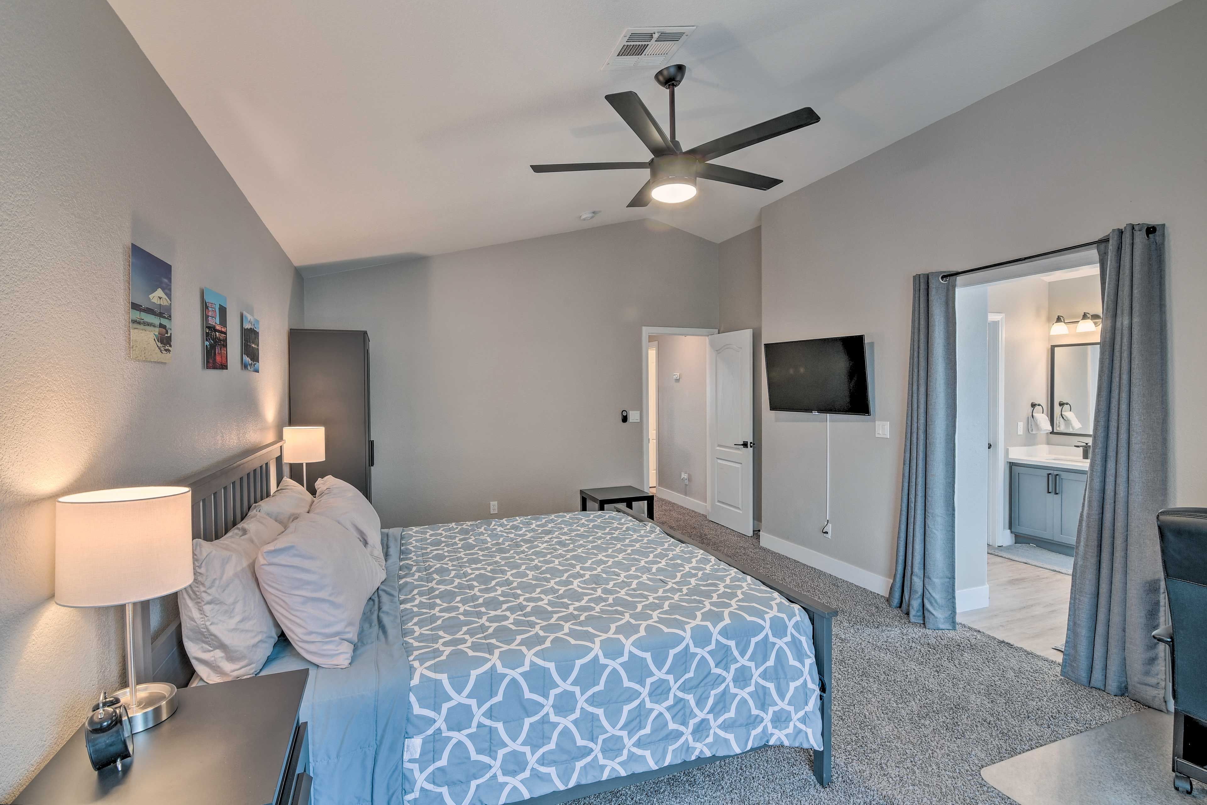 Bedroom 1 | Linens & Towels Provided