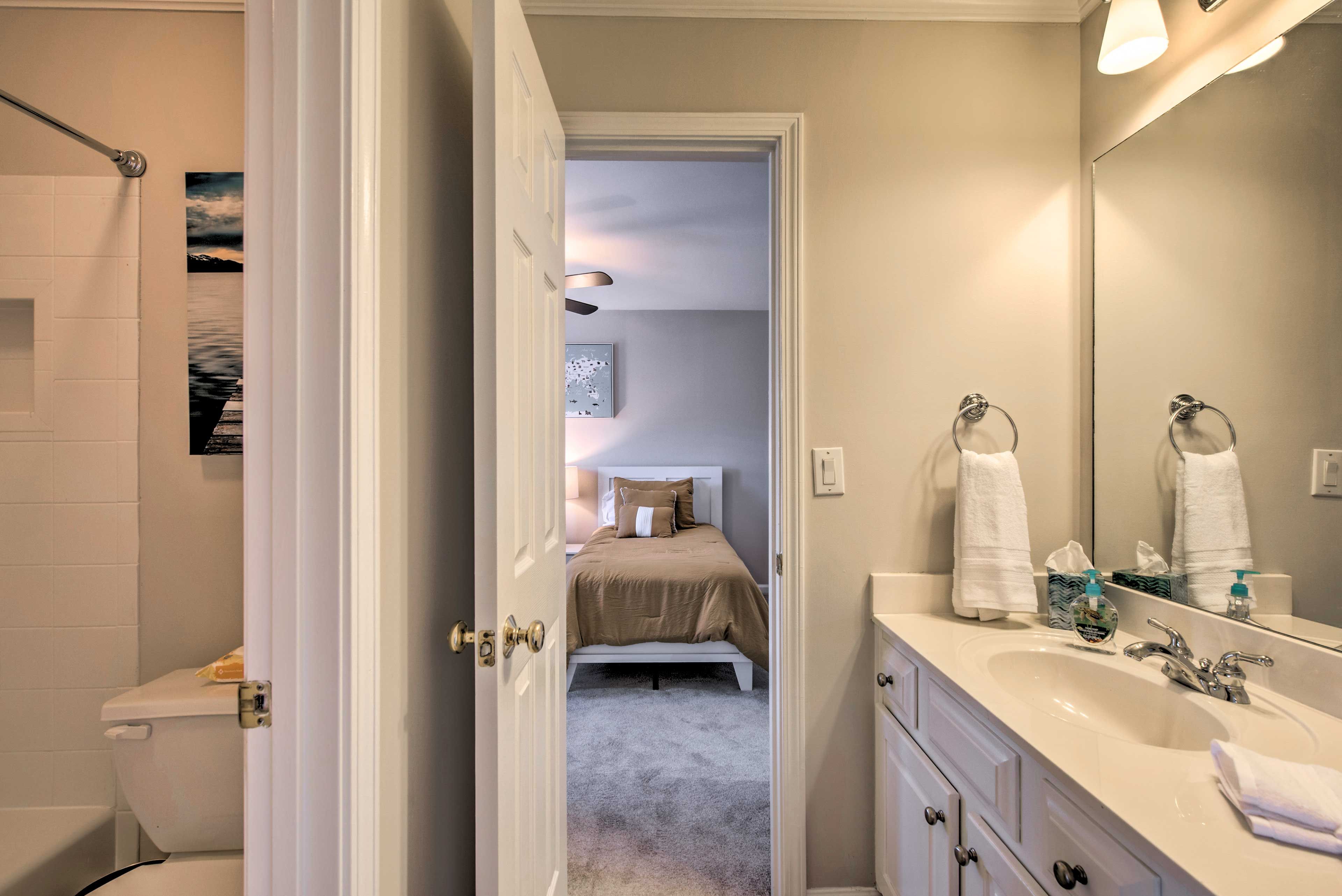 Full Bathroom | Hair Dryer
