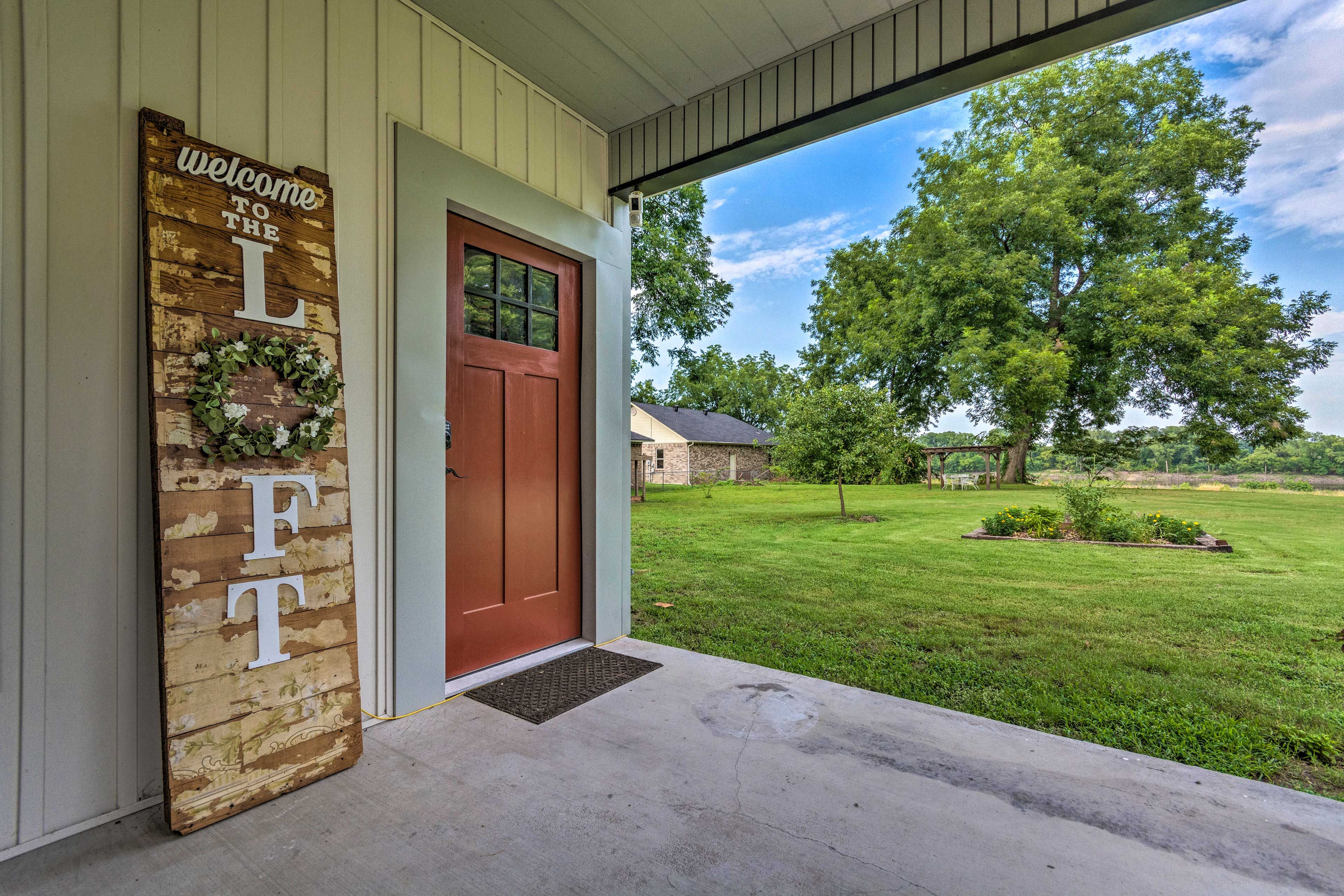 Entrance | Keyless Entry