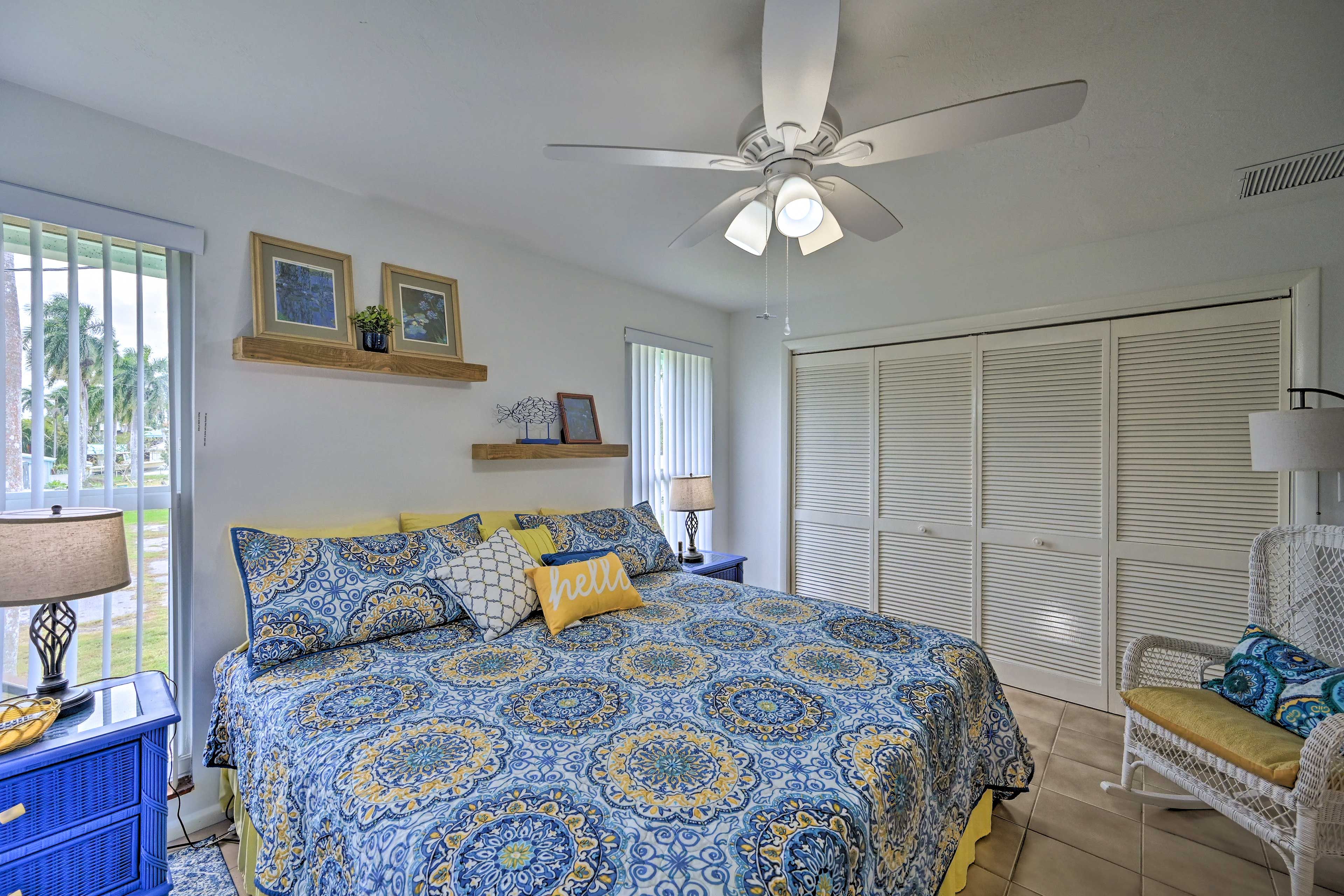 Bedroom 2 | 2nd Floor | King Bed | Flat-Screen TV