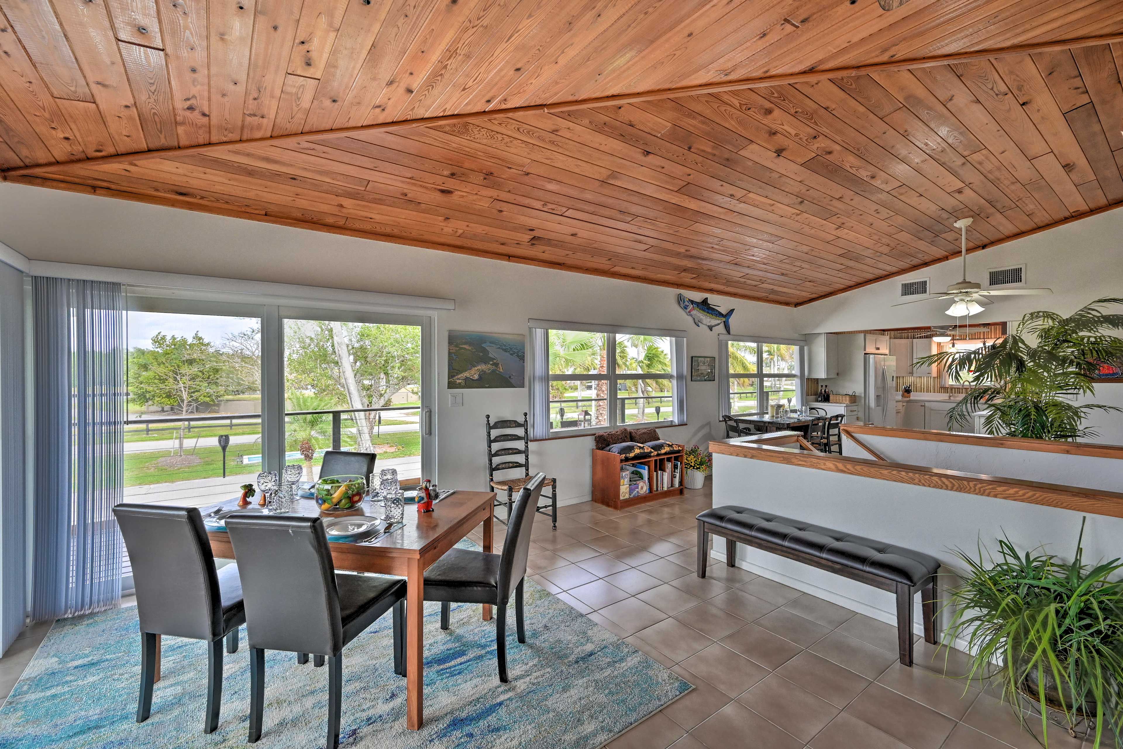 Dining Area | 2nd Floor | Dishware/Flatware Provided | Free WiFi