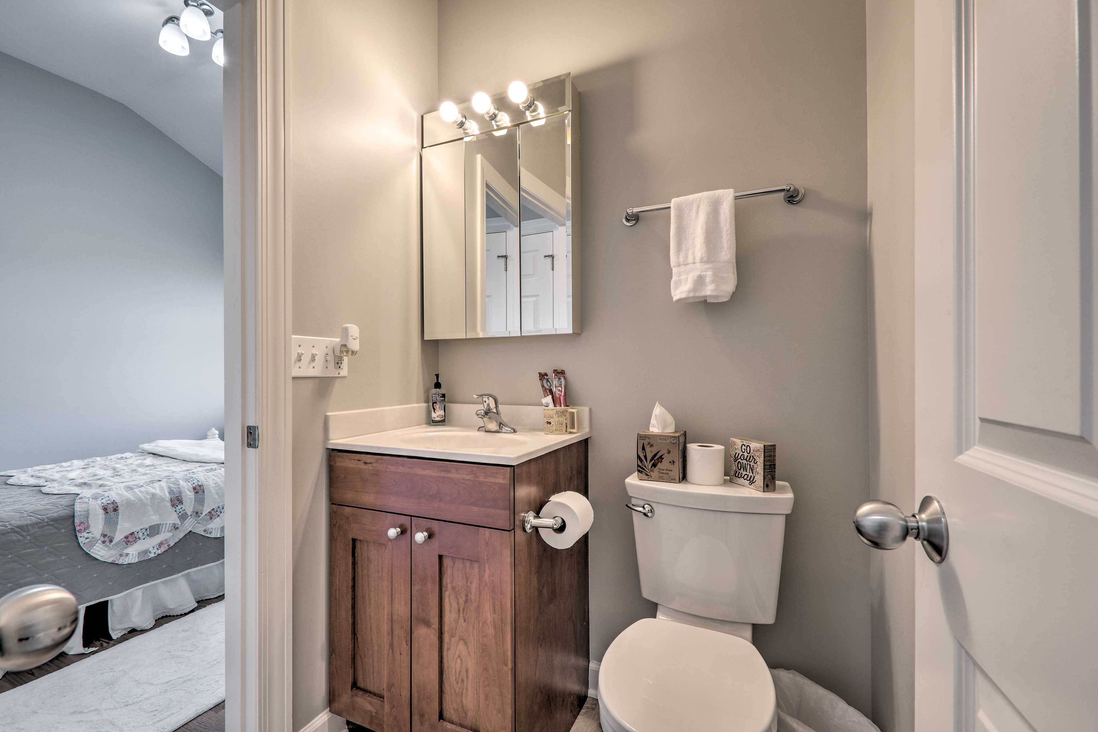 Full Bathroom