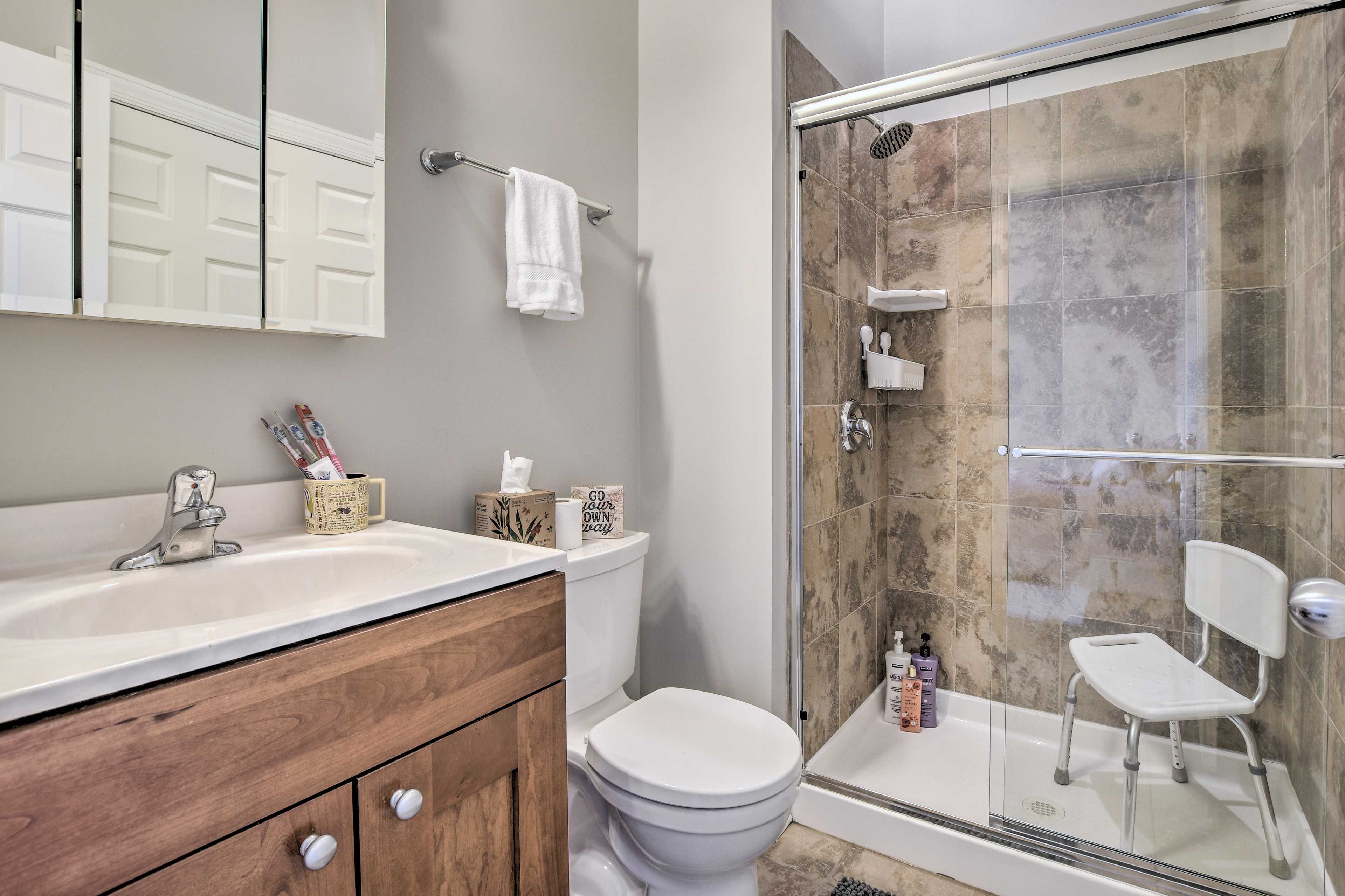 Full Bathroom