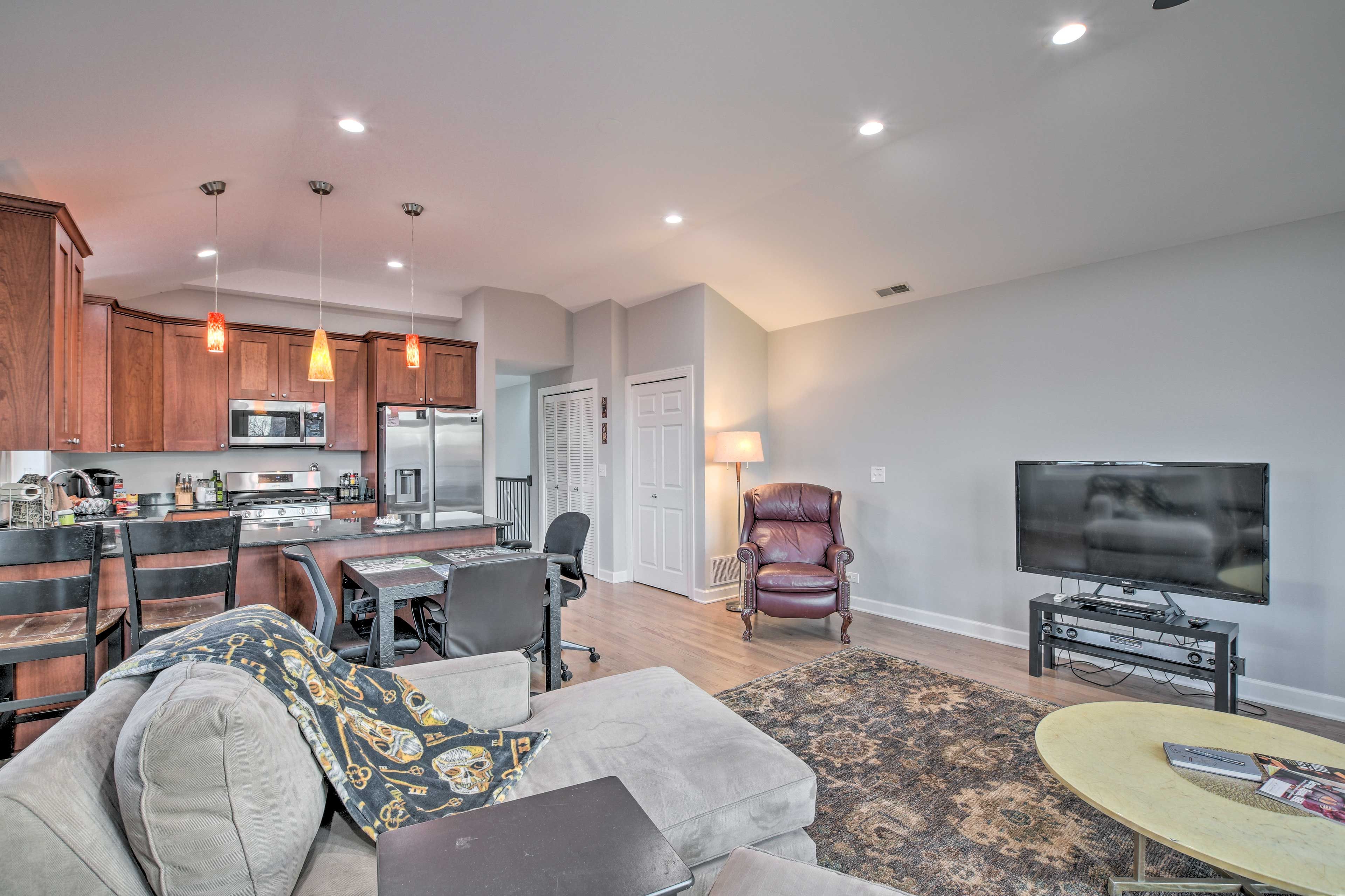 Living Room | Smart TV