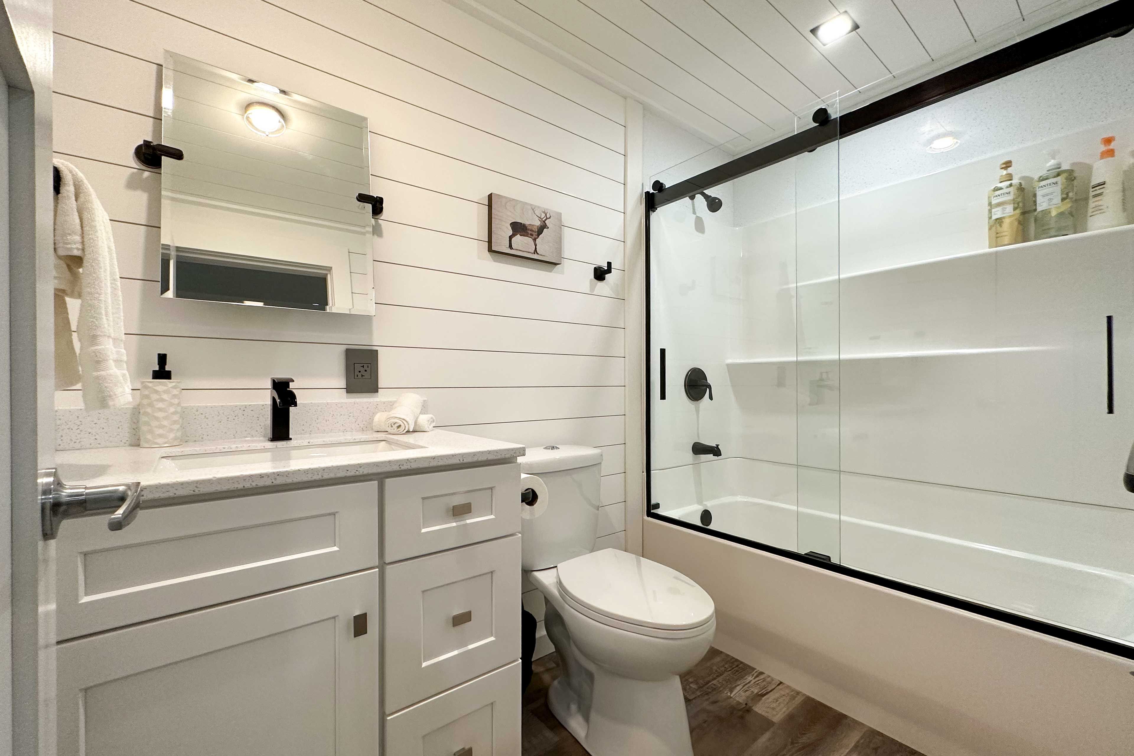 Full Bathroom