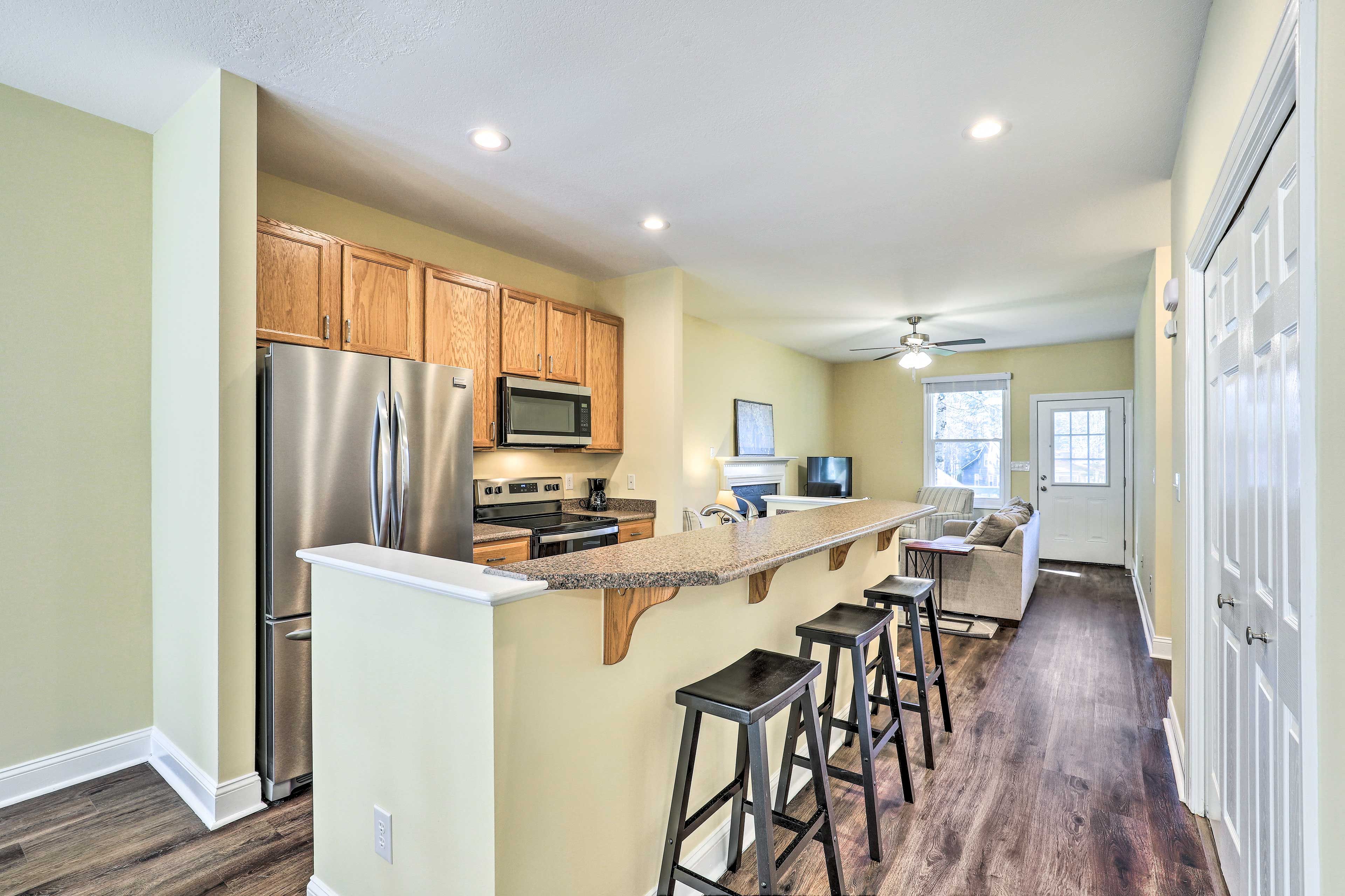 Fully Equipped Kitchen | Ice Maker
