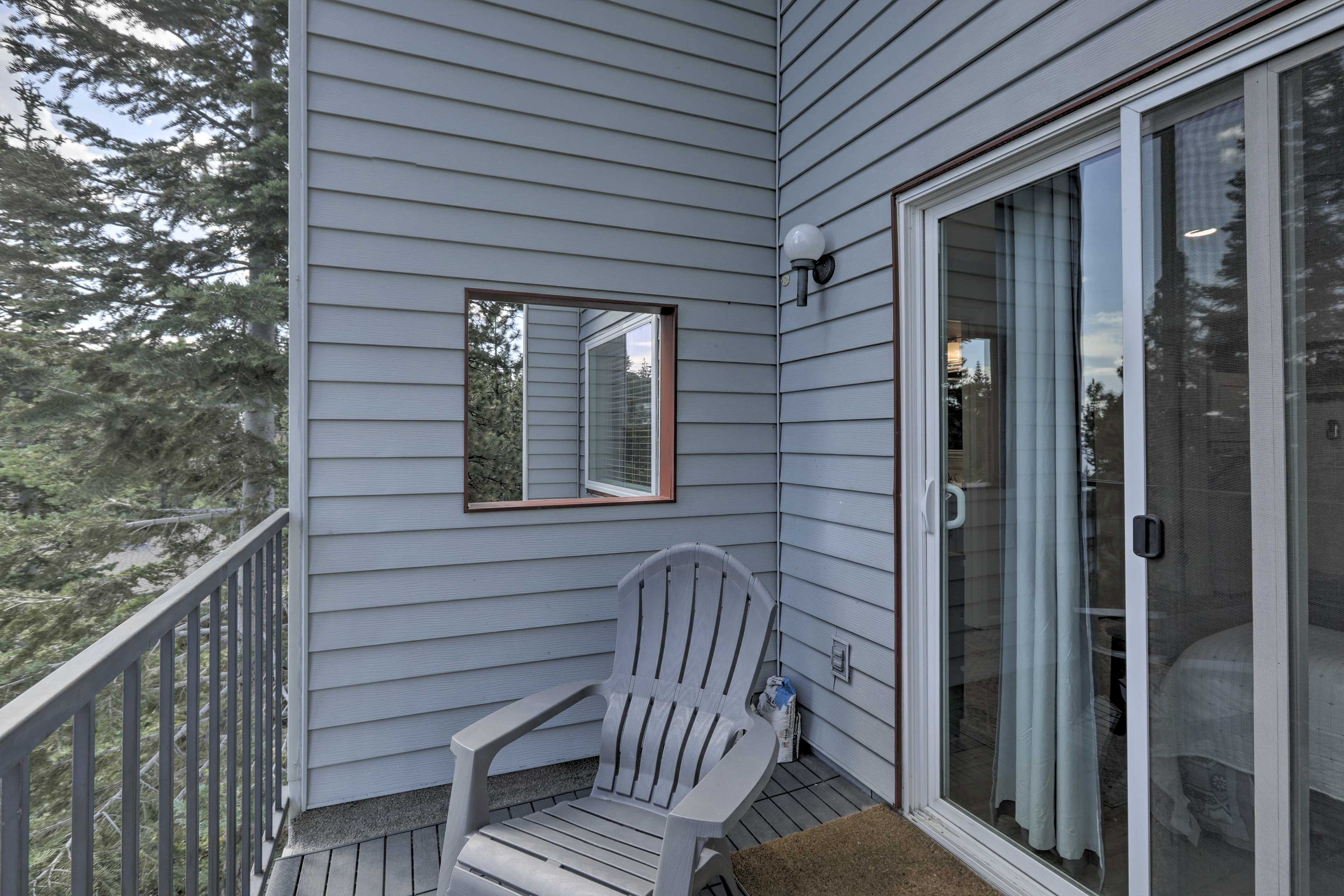 Wraparound Balcony