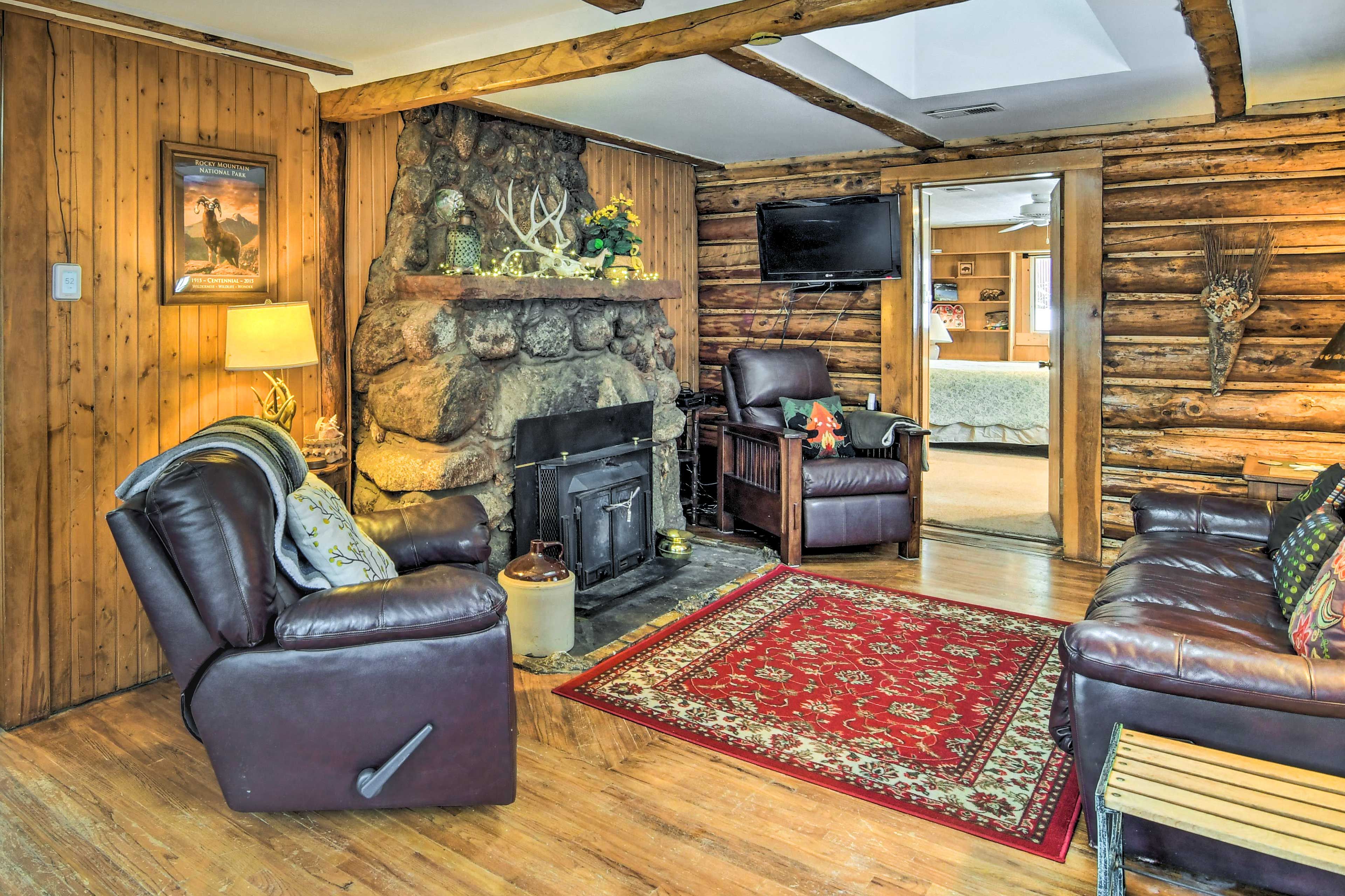 Living Room | Free WiFi