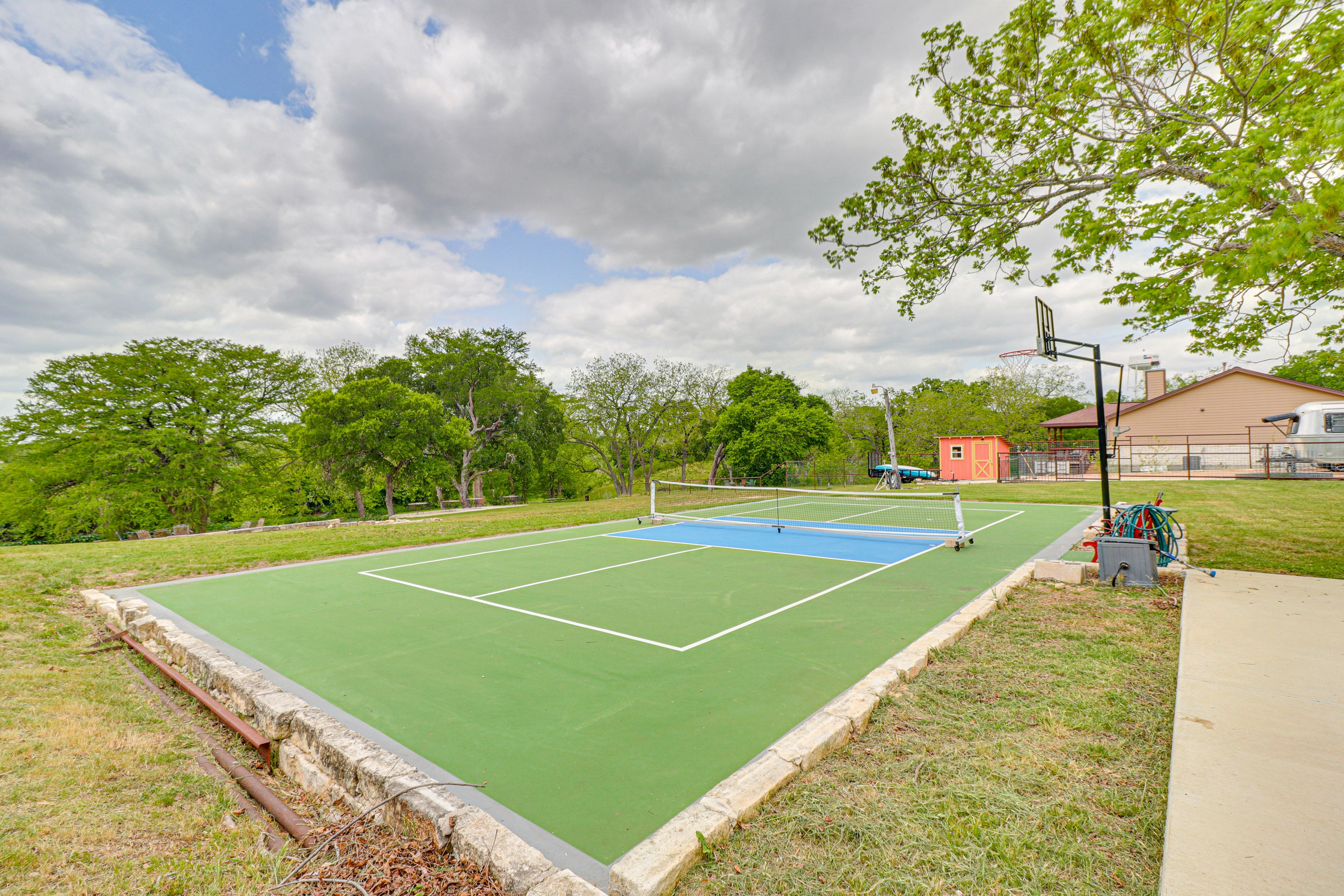 Basketball & Pickleball Court