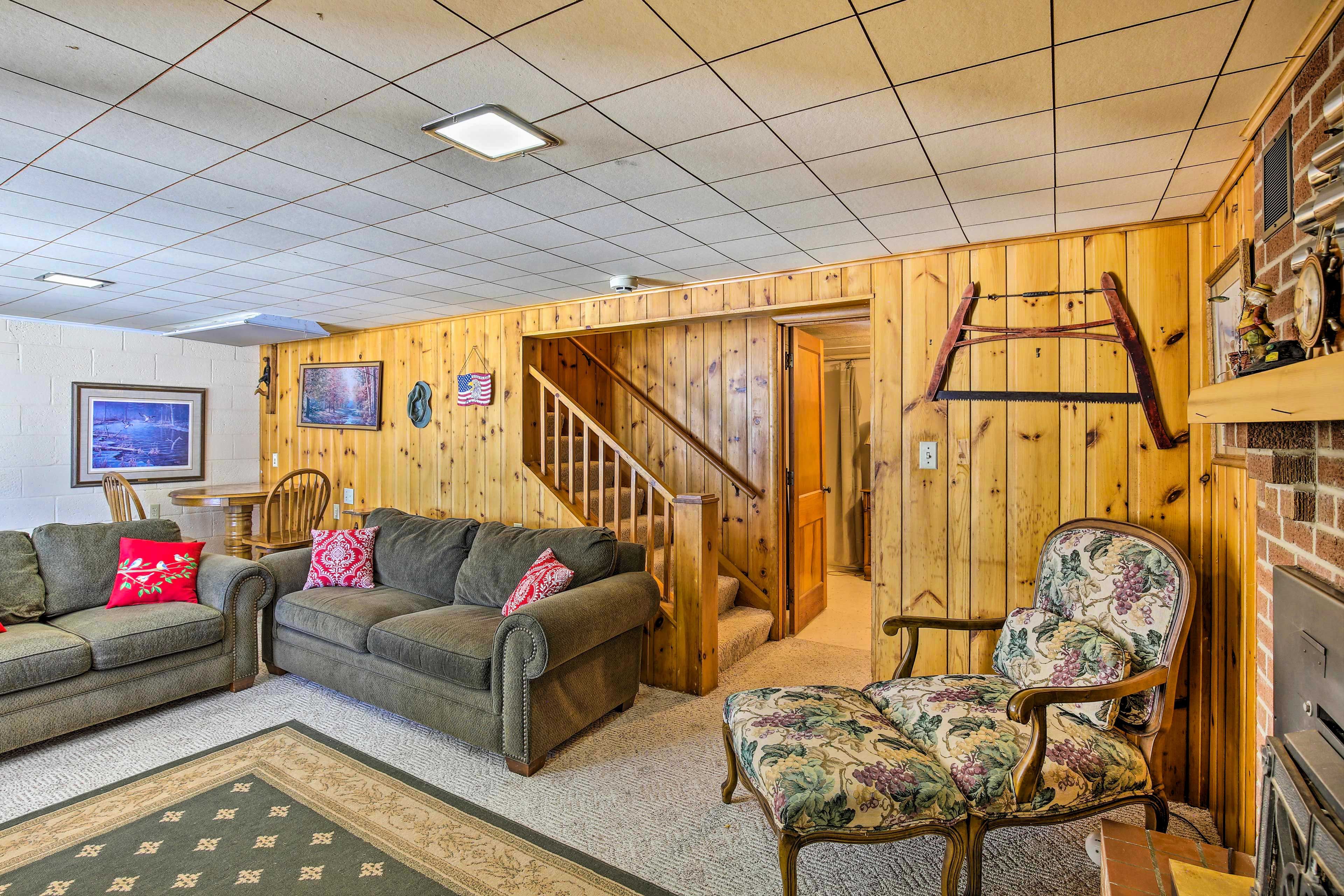 Family Room | Lower Level