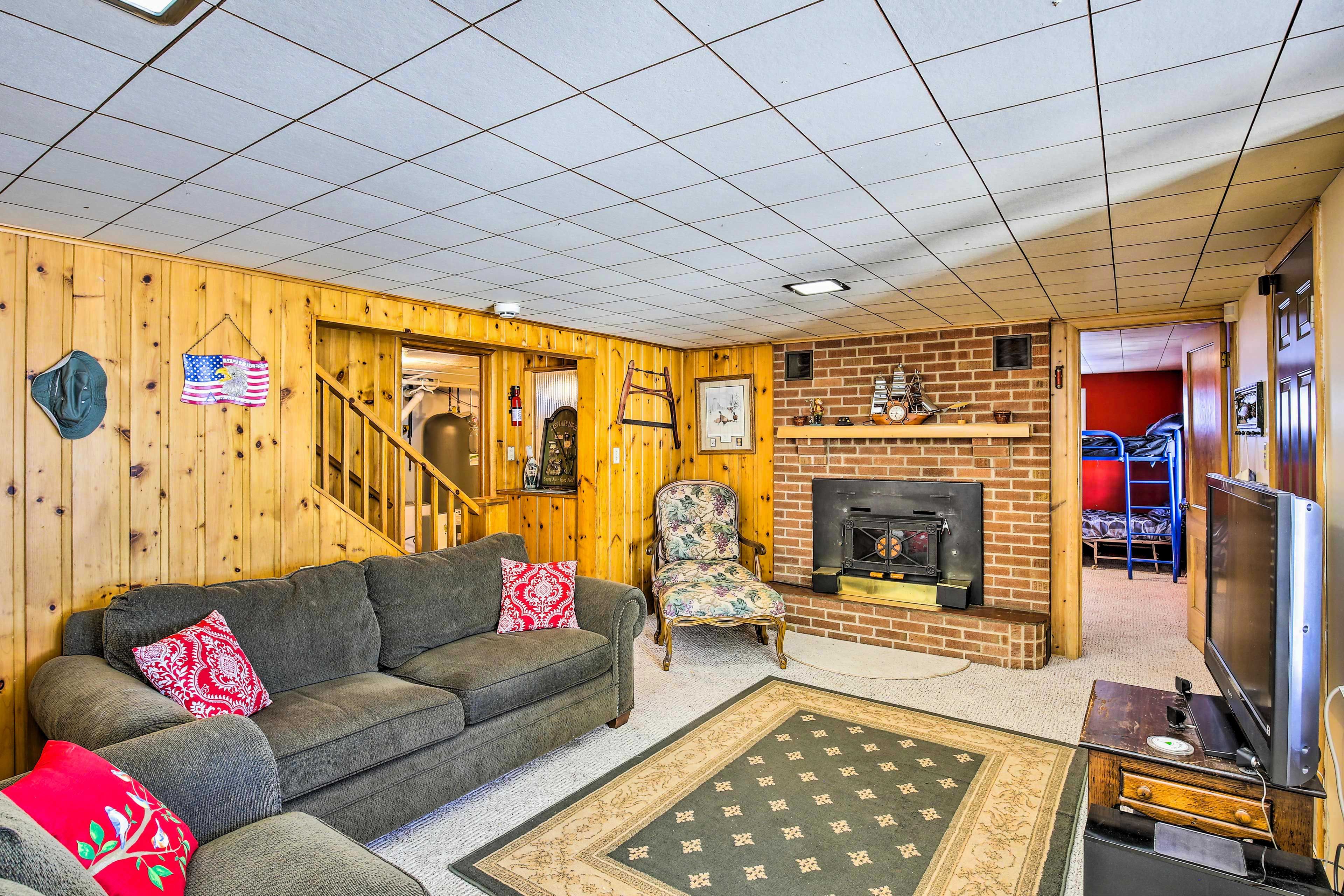 Family Room | Wood-Burning Fireplace (Decorative Only) | Flat-Screen TV