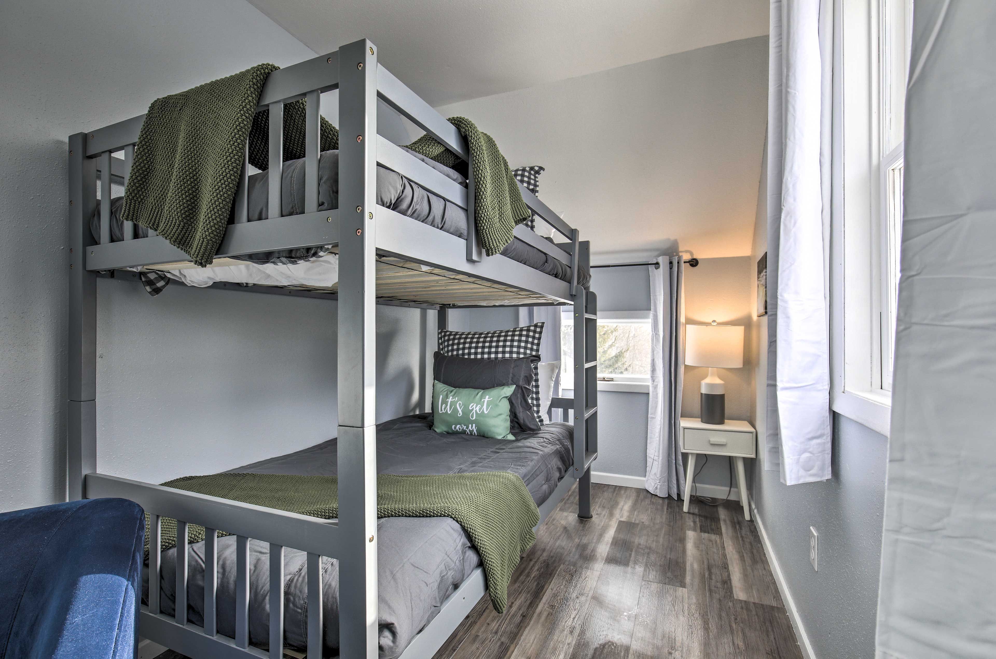 Bedroom 3 | 2nd Floor | Twin Bunk Bed