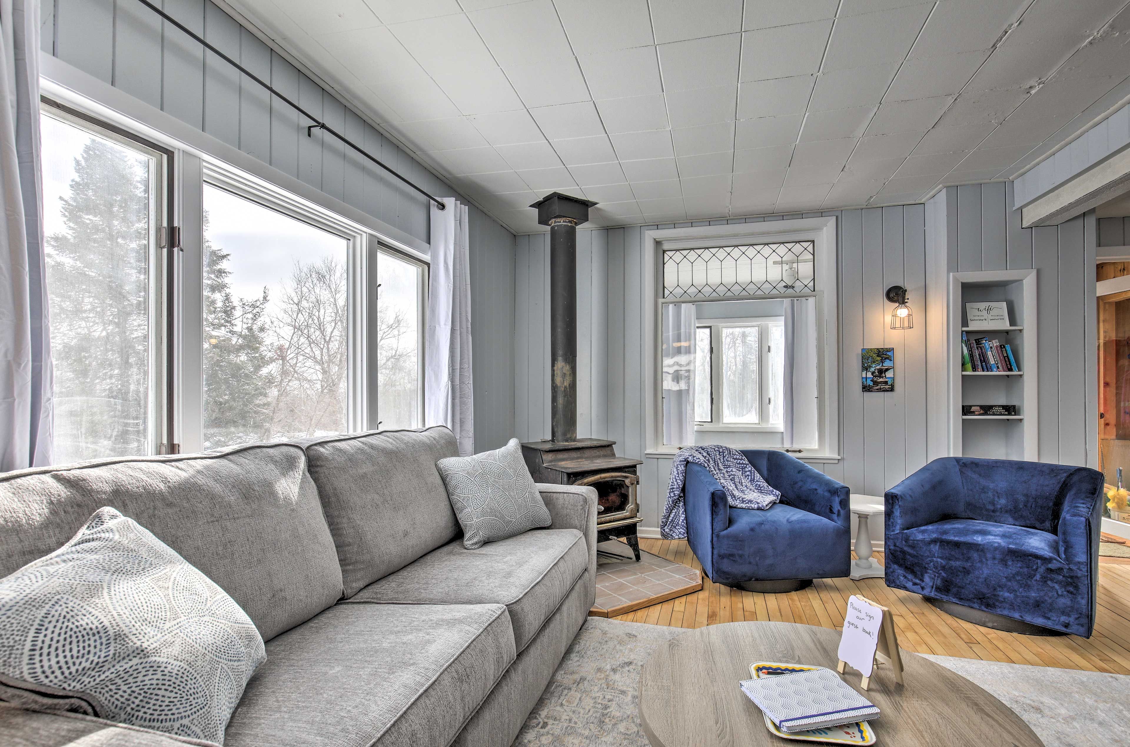 Living Room | Wood-Burning Stove (Decorative Only)