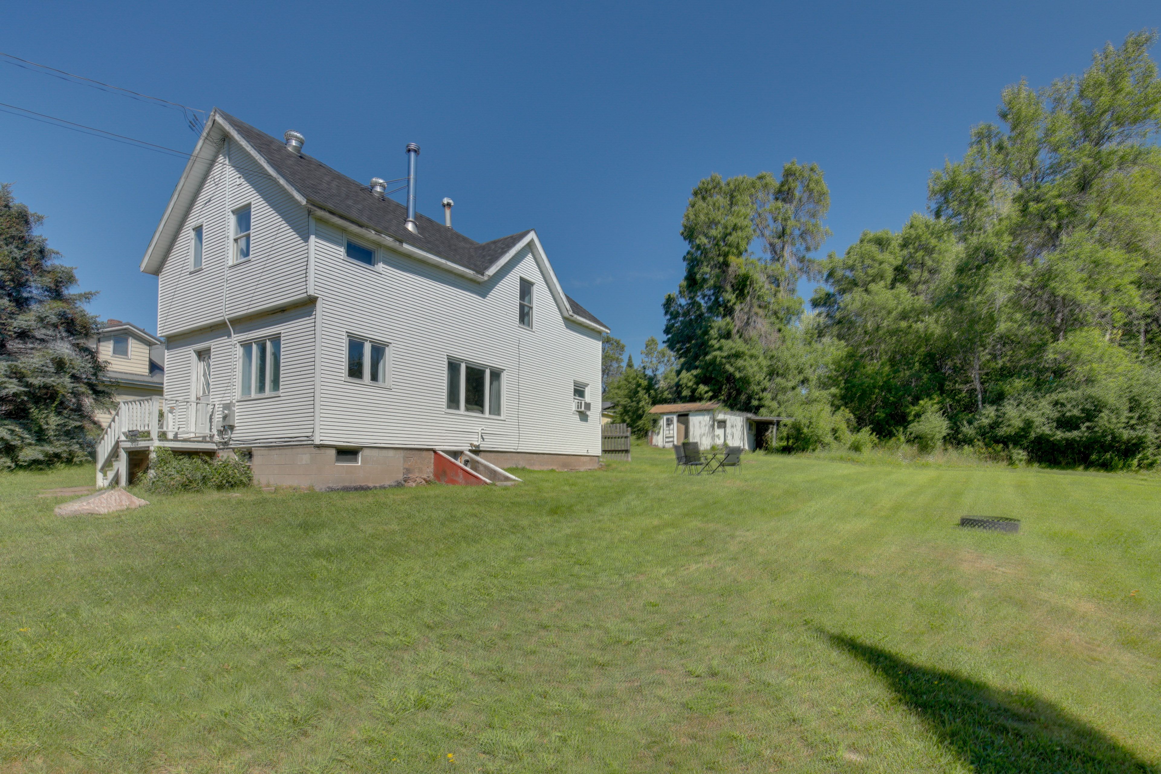 Property Exterior | Fire Pit