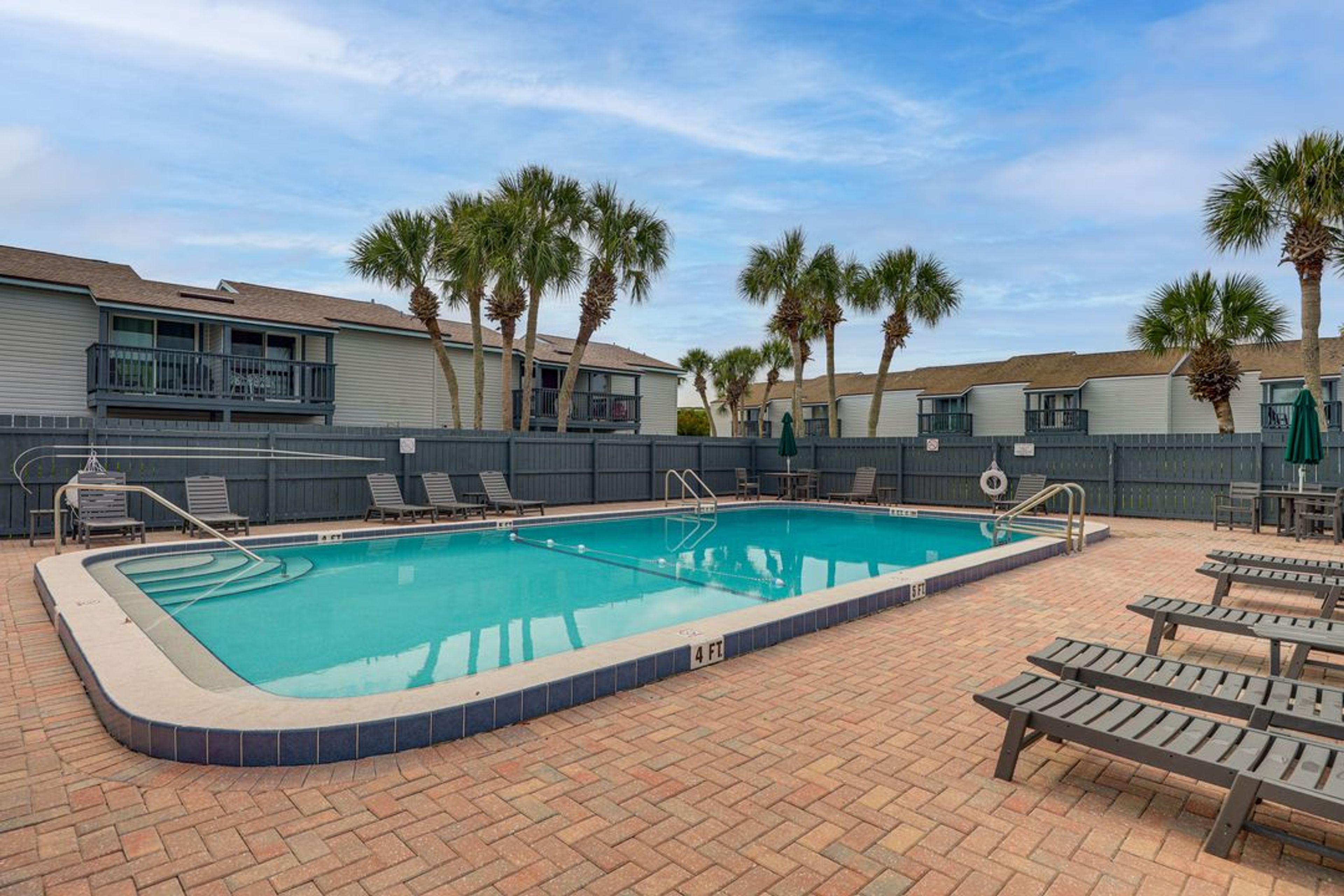 Community Pool | Open Year-Round |