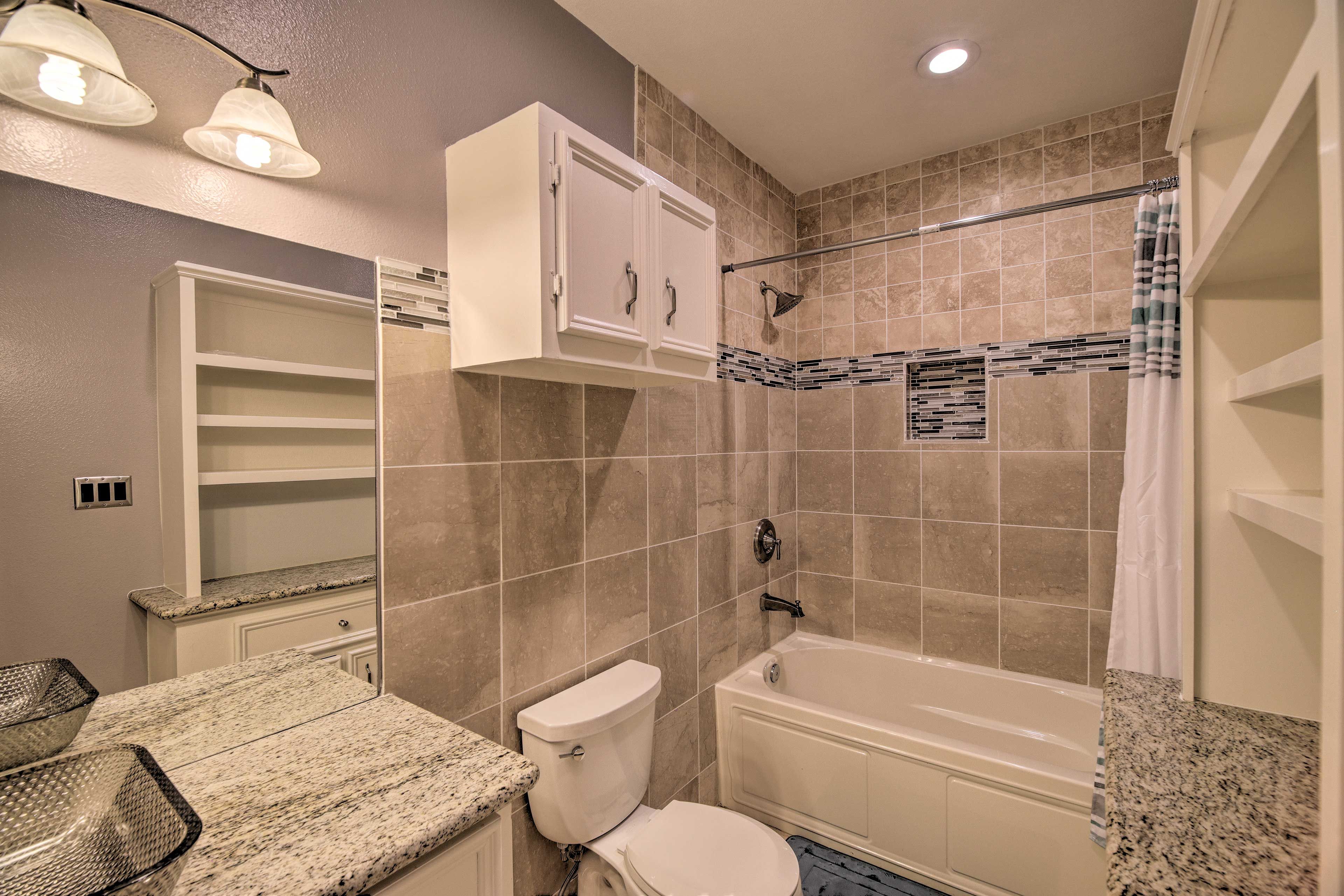 Full Bathroom