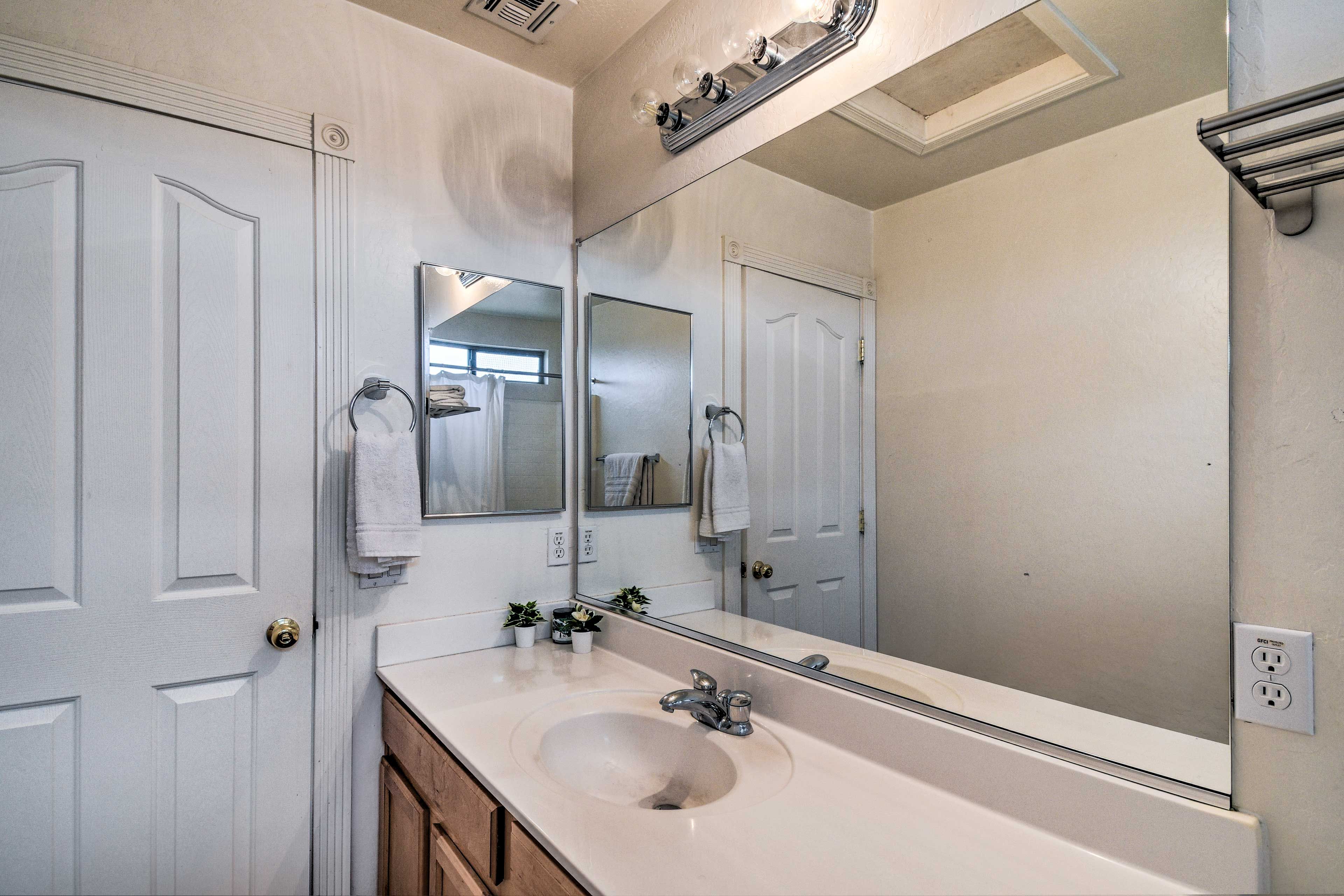 Full Bathroom
