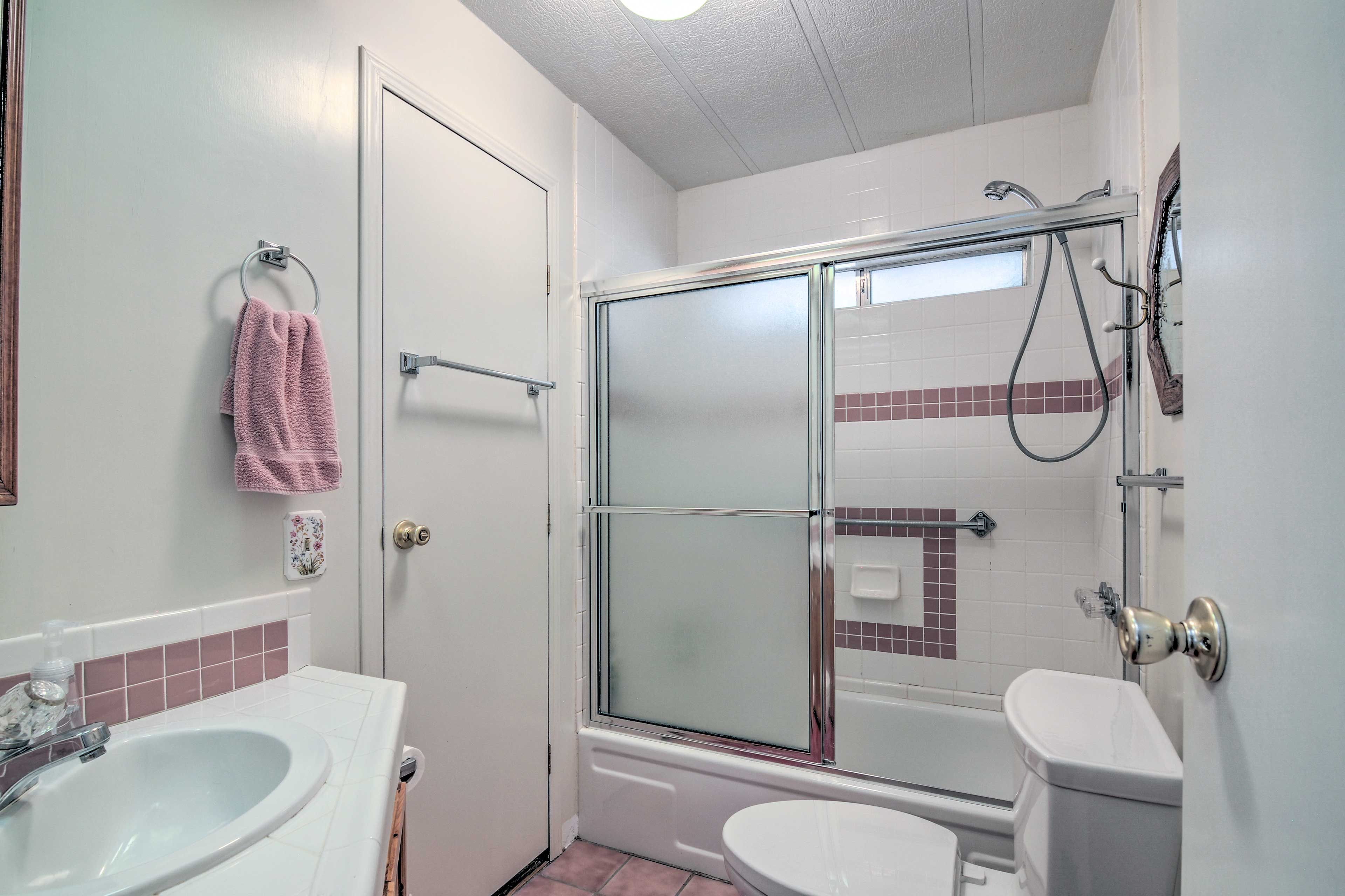 Full Bathroom