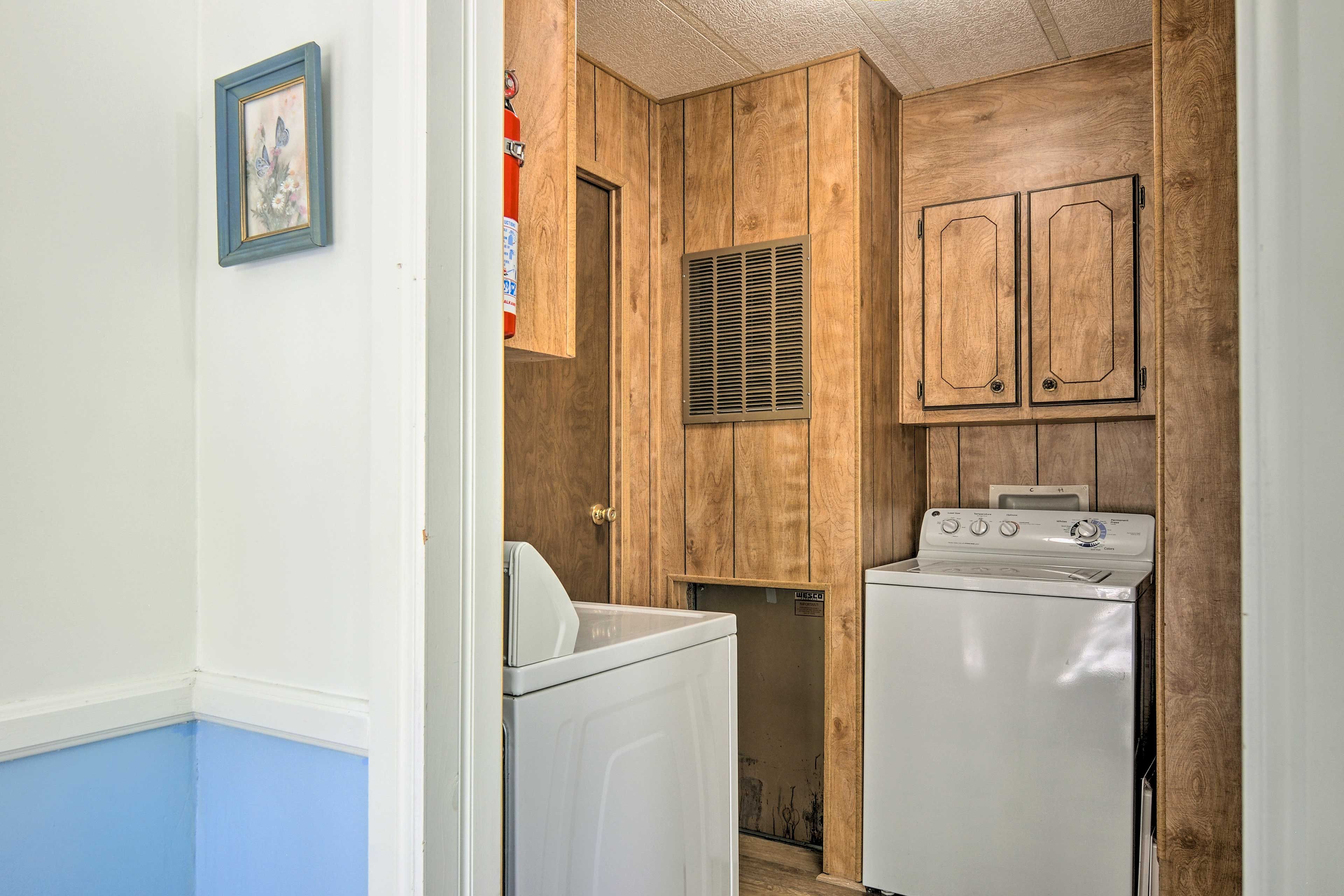Laundry Area | Detergent Provided