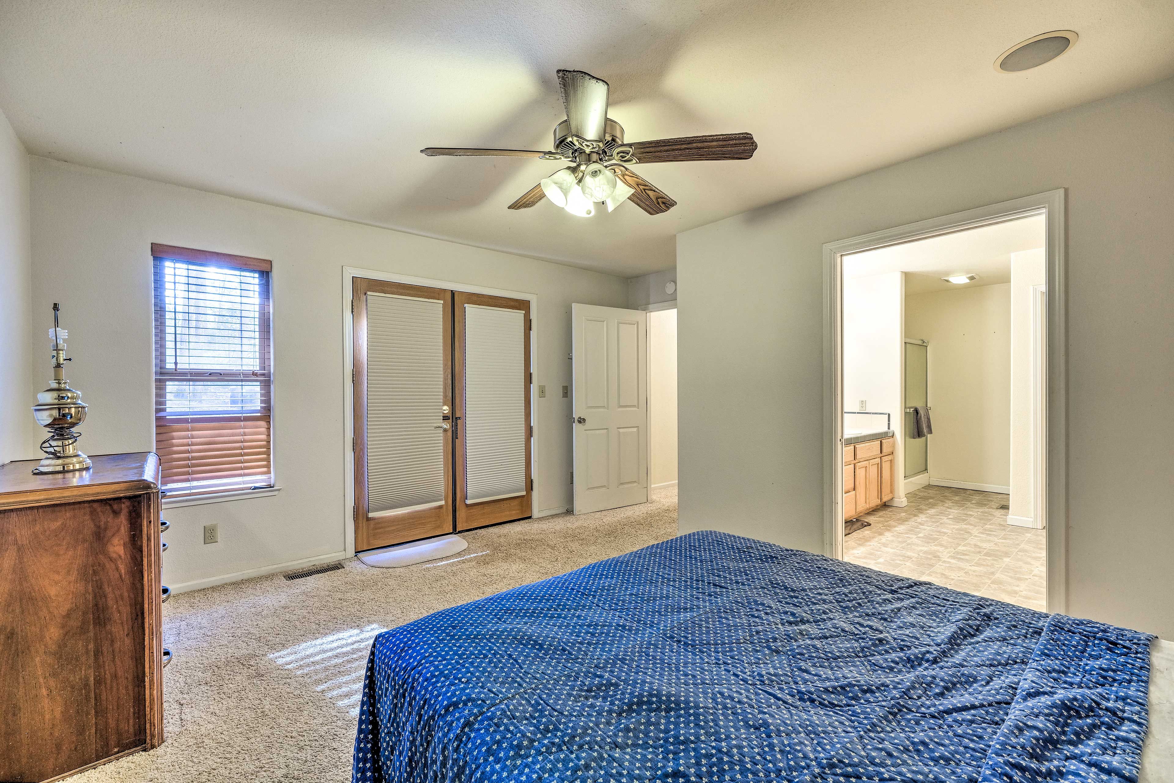 Bedroom 1 | Linens Provided