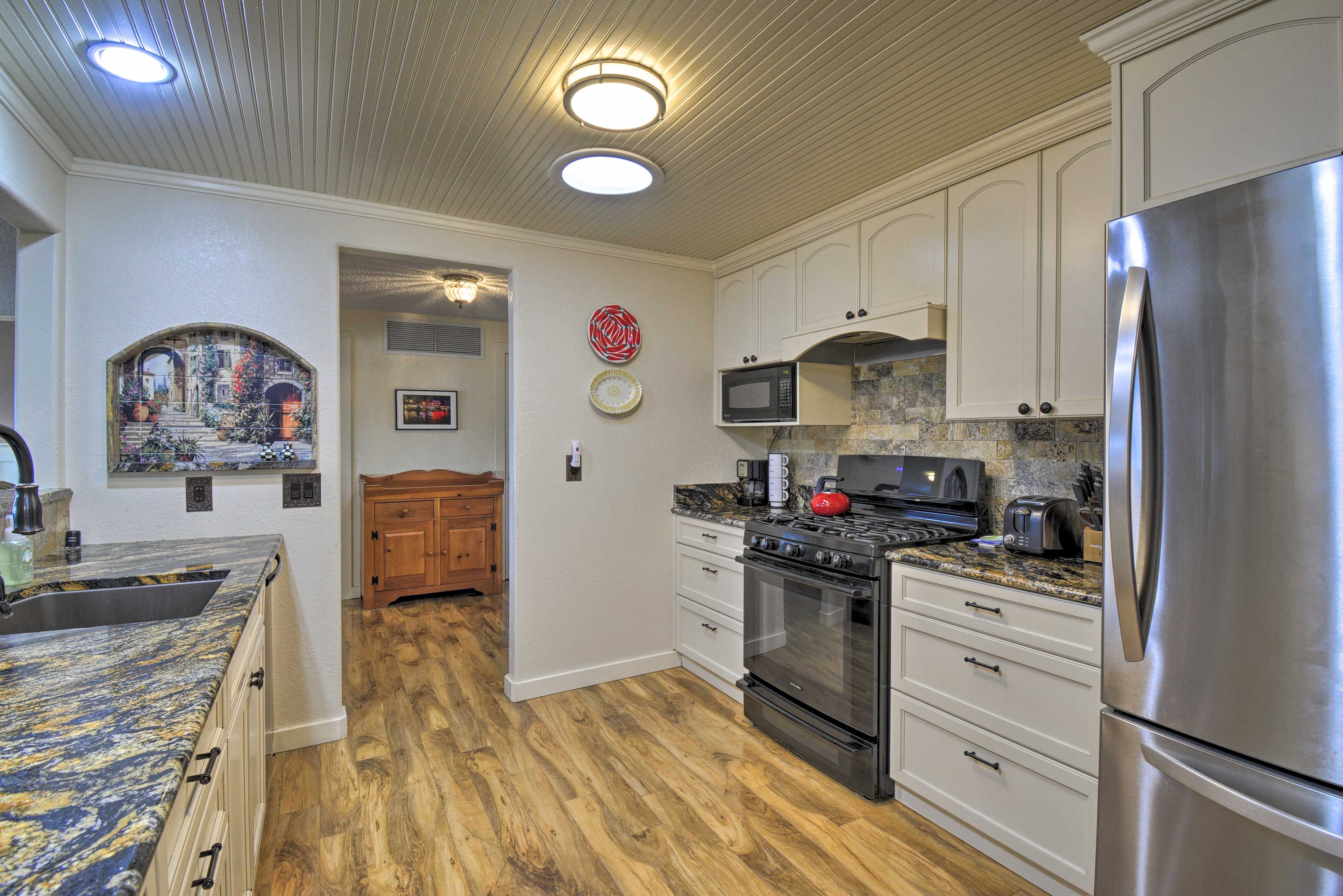 Kitchen | Fully Equipped | Cooking Basics