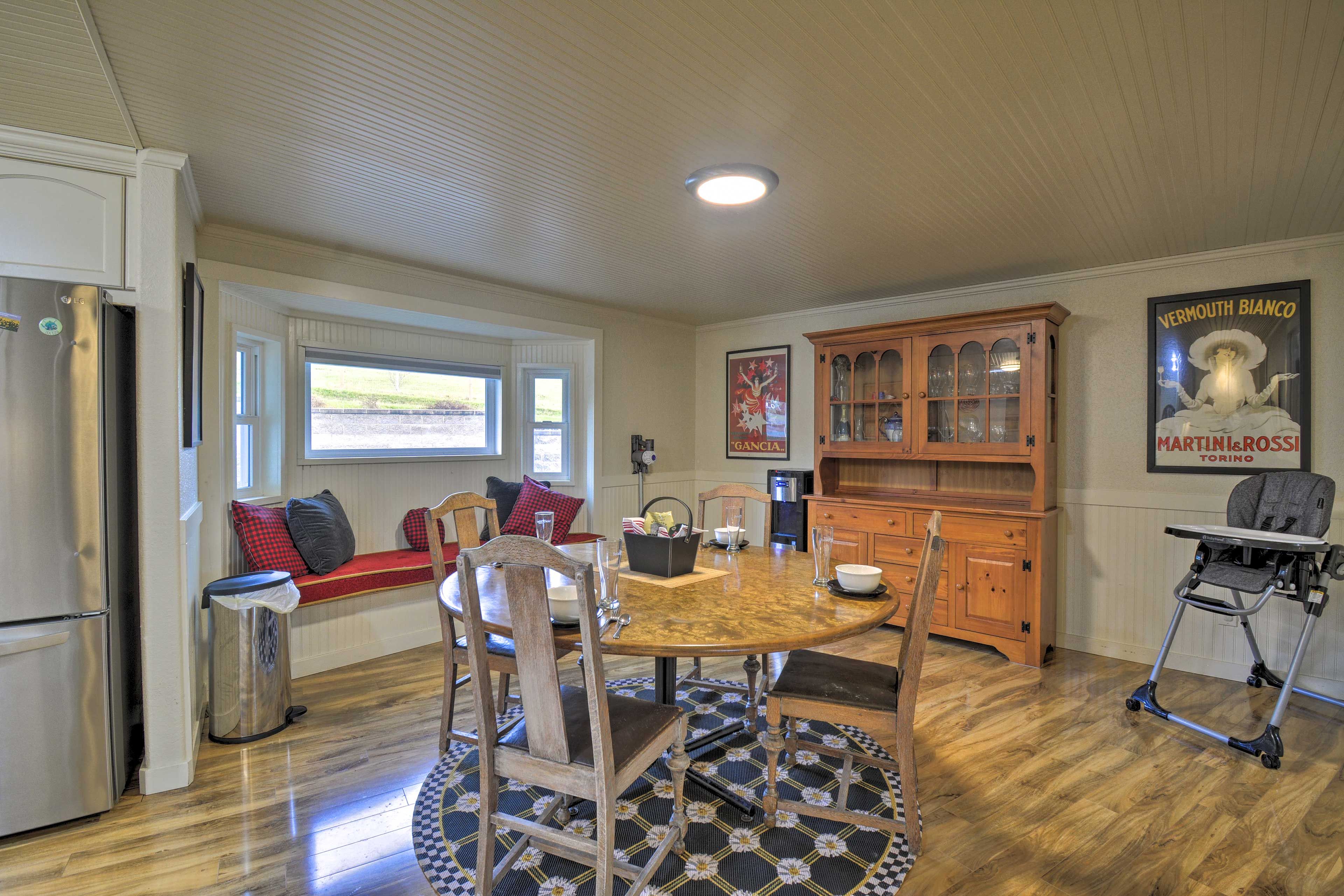 Dining Area | High Chair