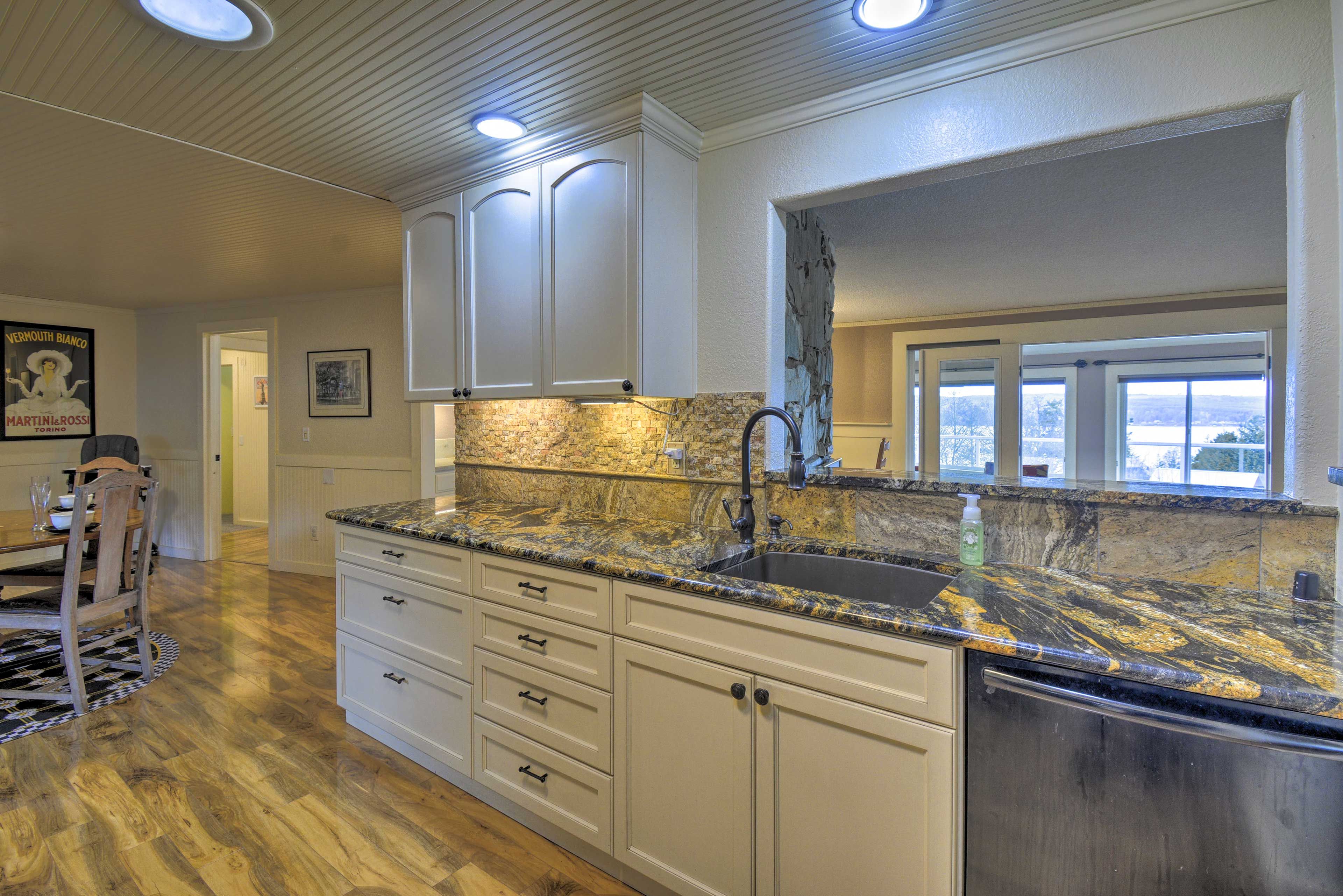 Kitchen | Drip Coffee Maker | Toaster