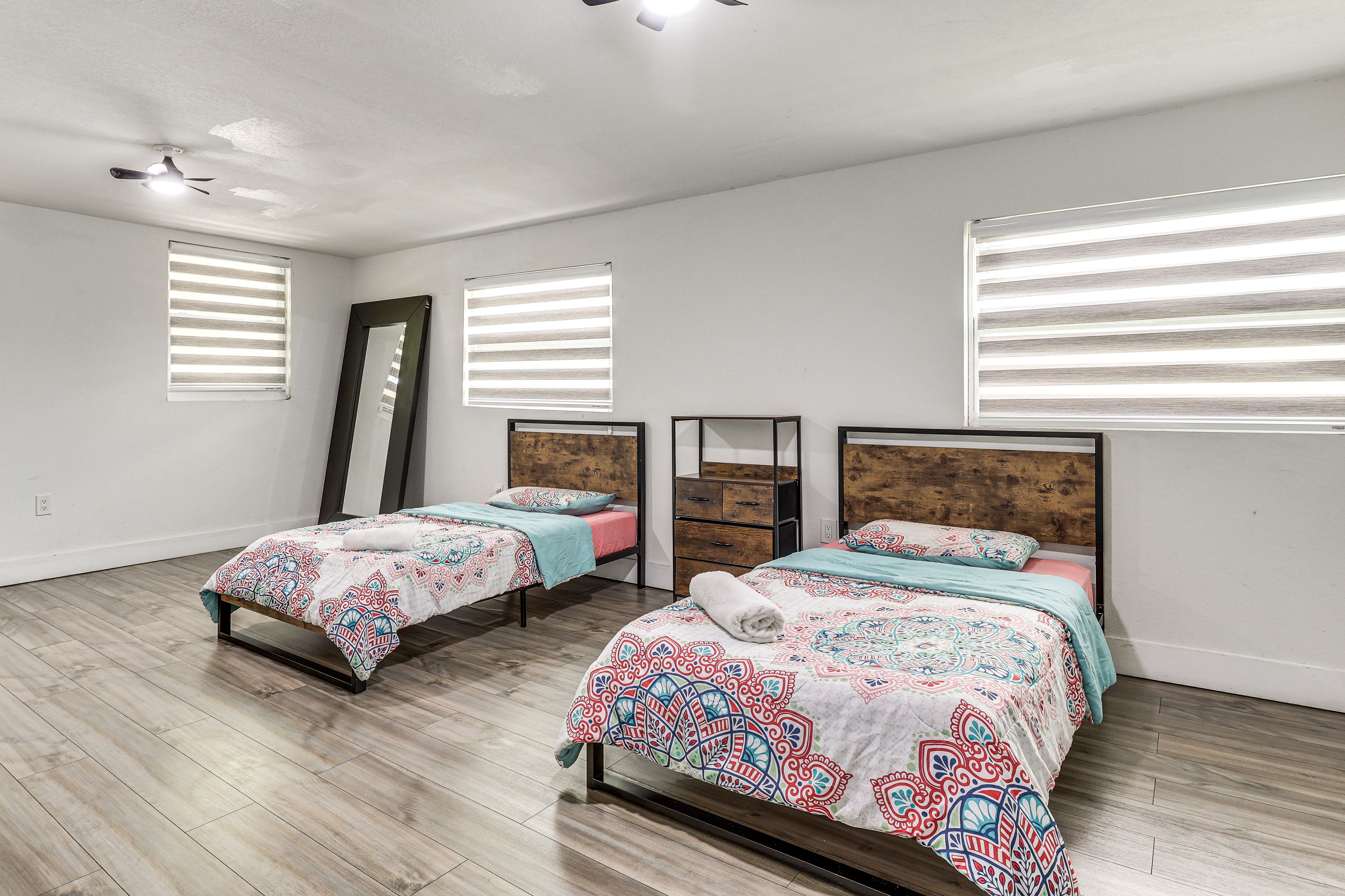 Bedroom 7 | 2nd Floor | 2 Twin Beds