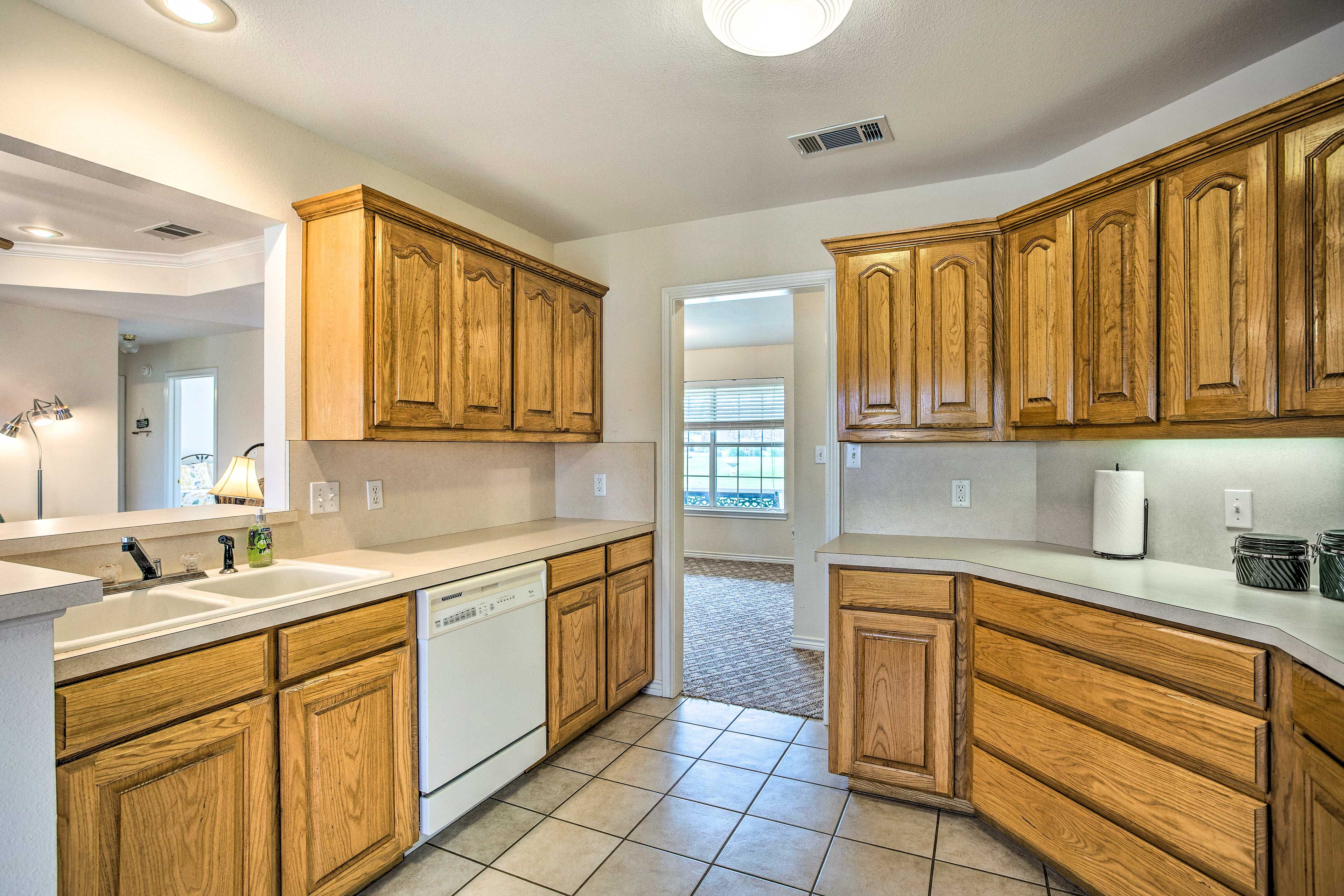 Kitchen | Fully Equipped | Cooking Basics