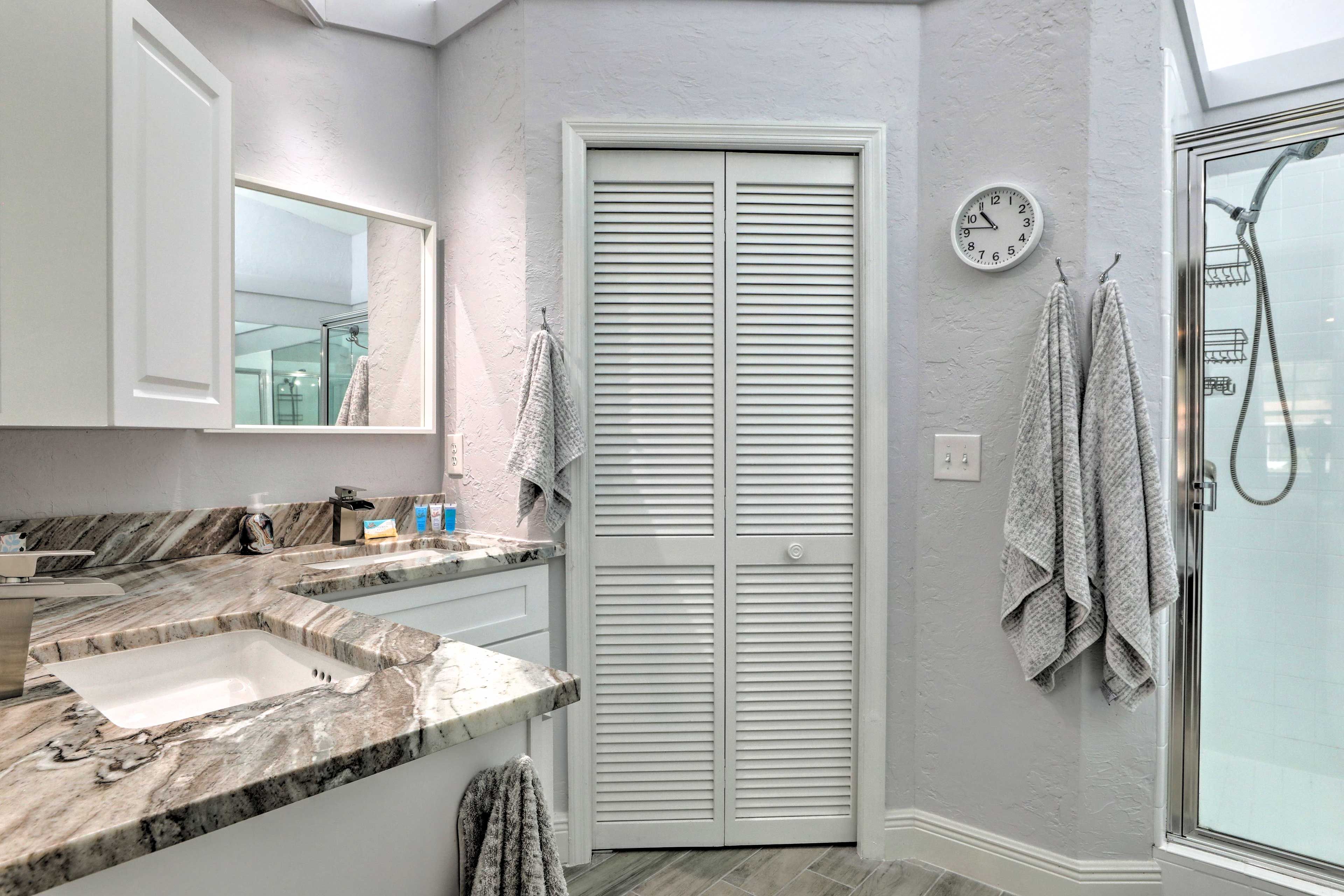 En-Suite Bathroom | Complimentary Toiletries