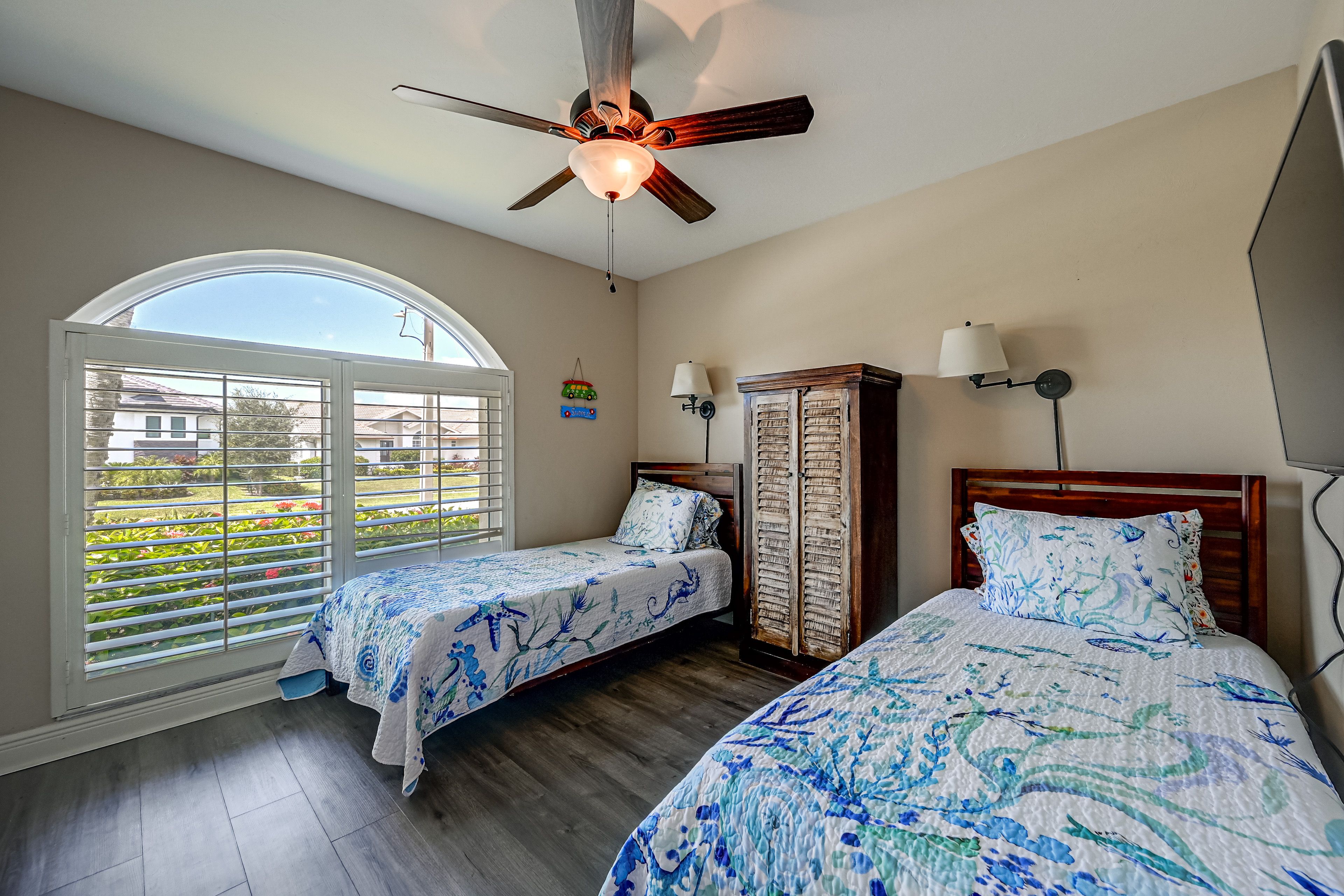 Bedroom 3 | 2 Twin Beds