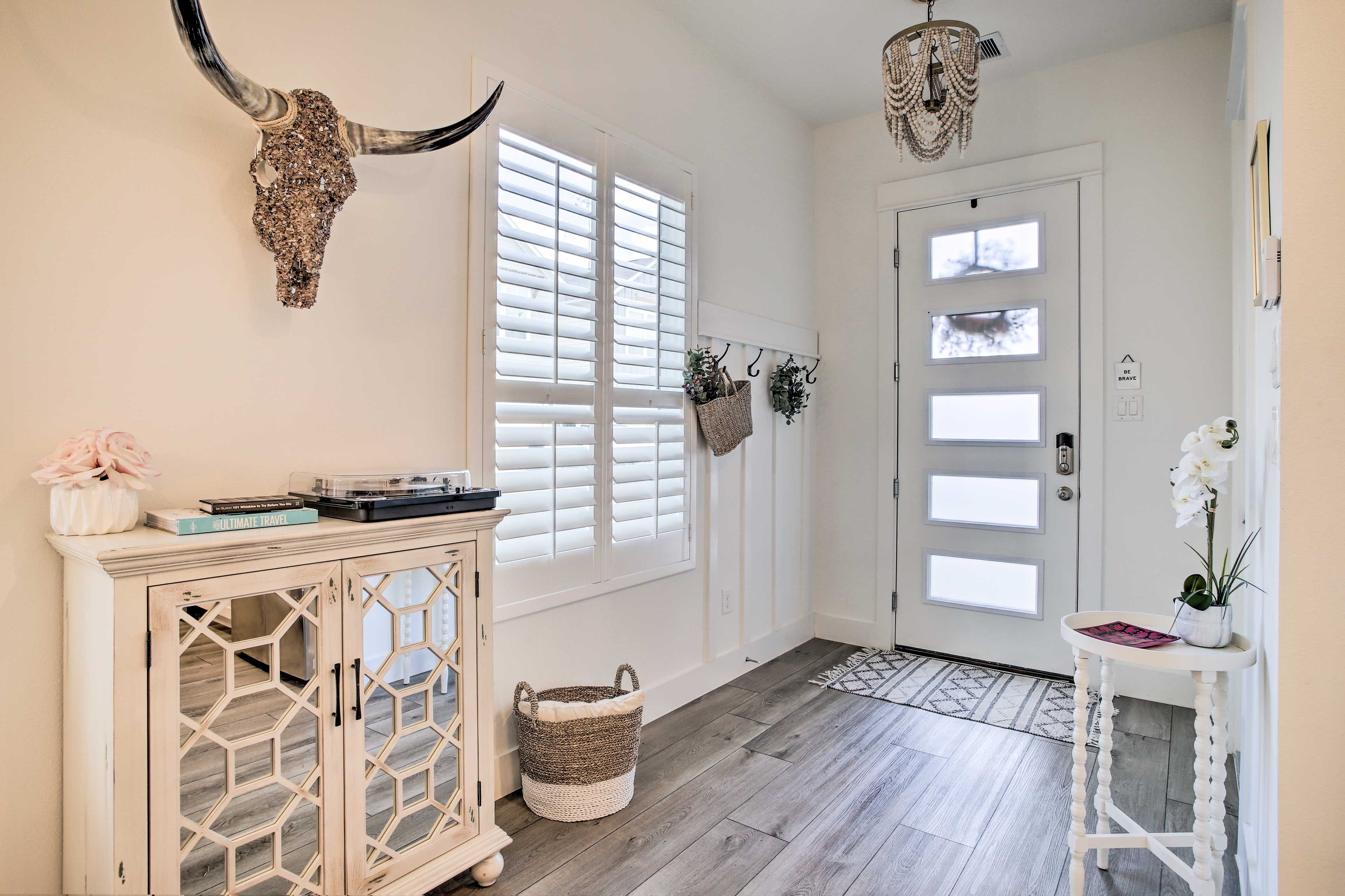 Home Entryway | Step-Free Entry | Stairs Required for Bedrooms