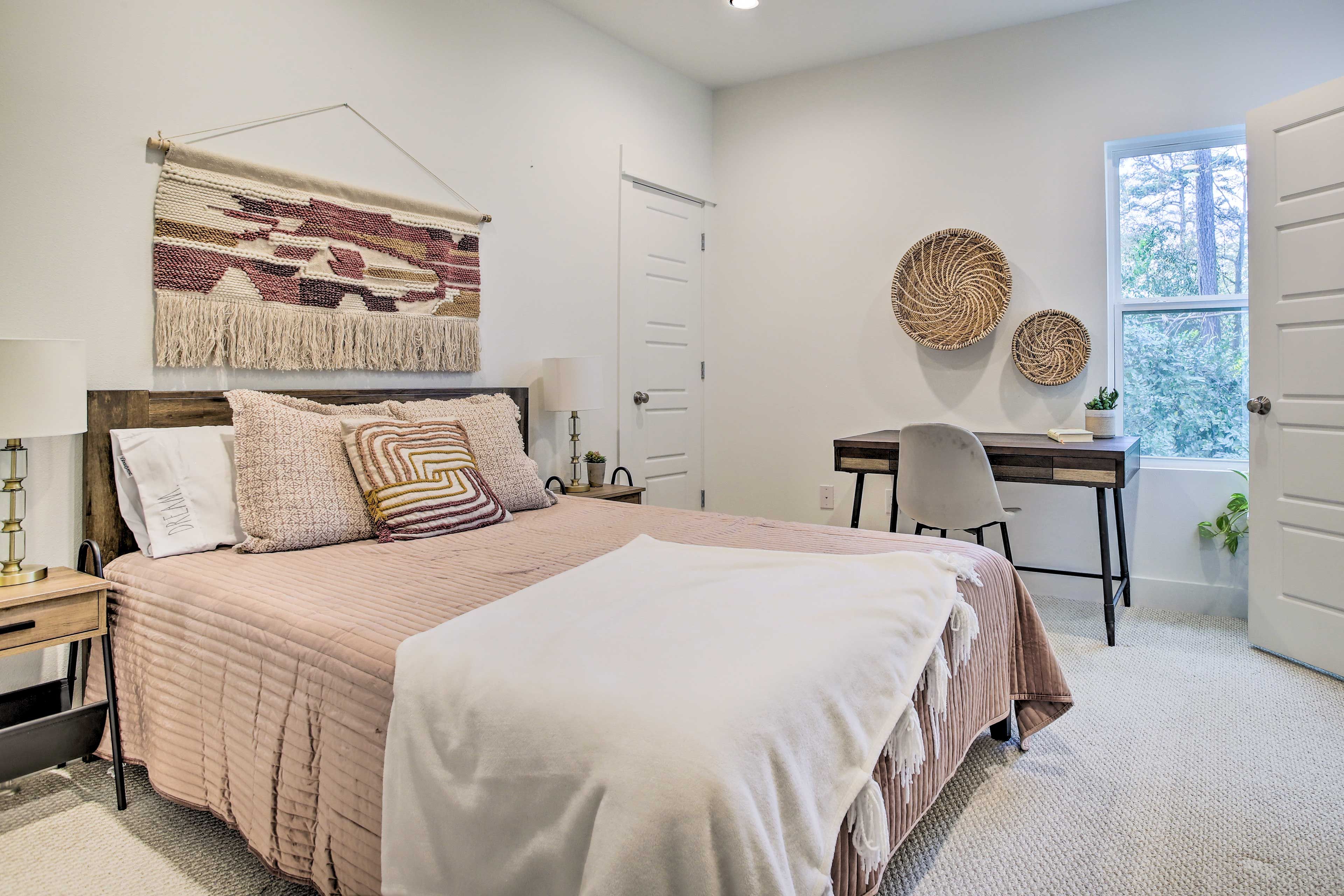 Bedroom 2 | Queen Bed | 2nd Floor
