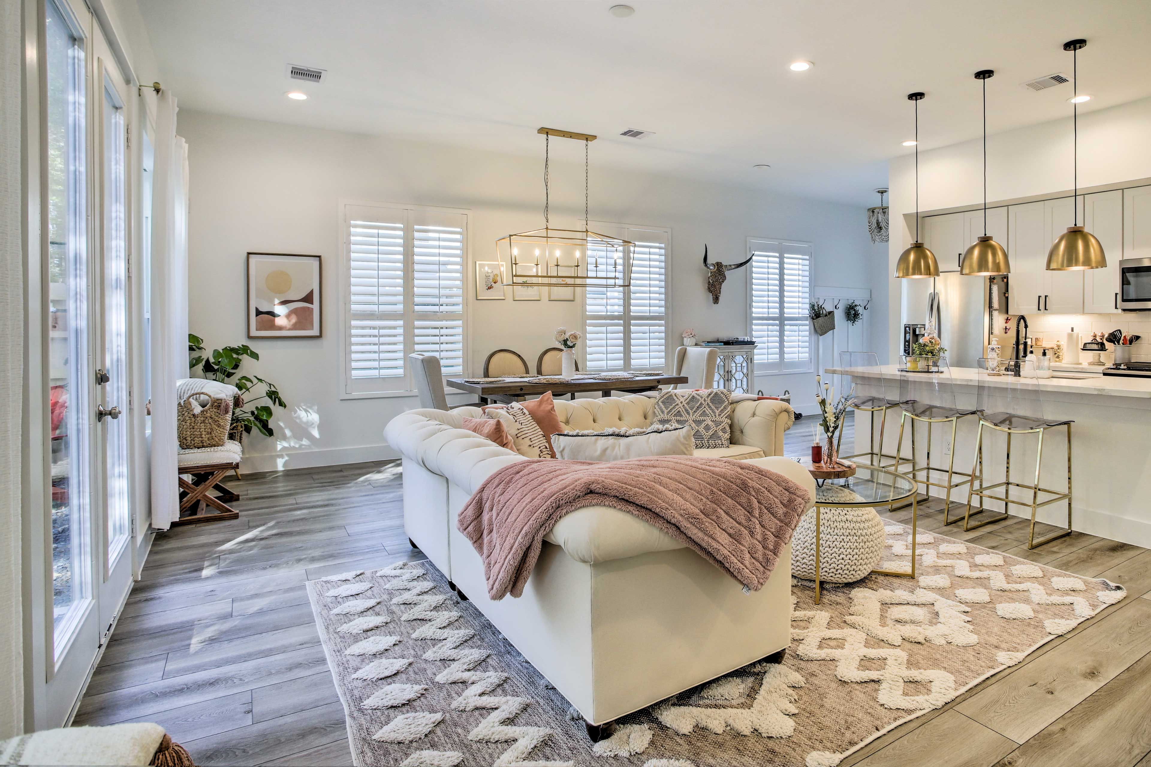 Houston Vacation Rental | 3BR | 2.5BA | 2 Stories | Stairs Required