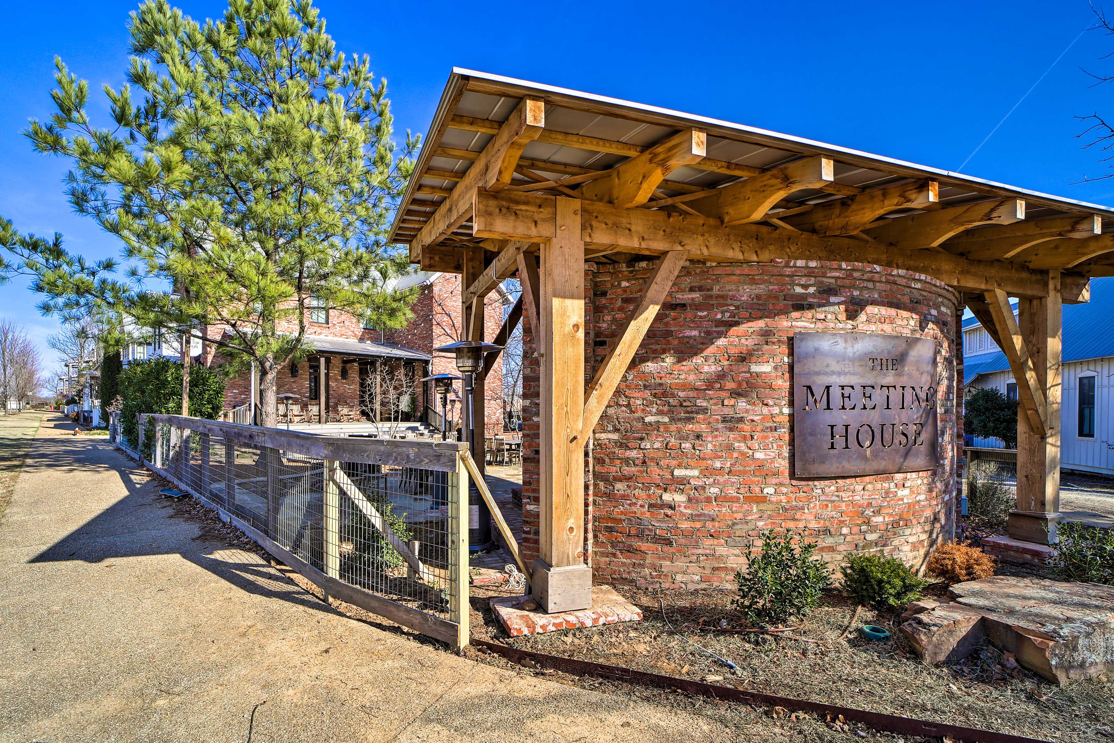 Community Coffee Shop