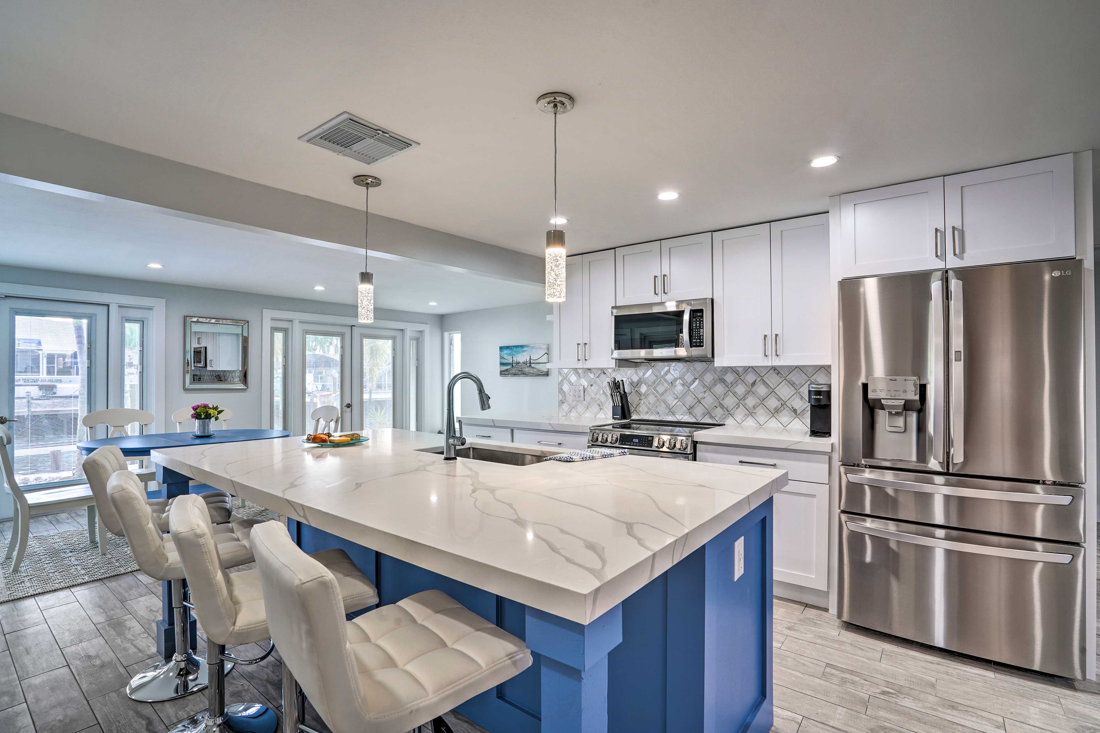 Fully Equipped Kitchen | Crockpot