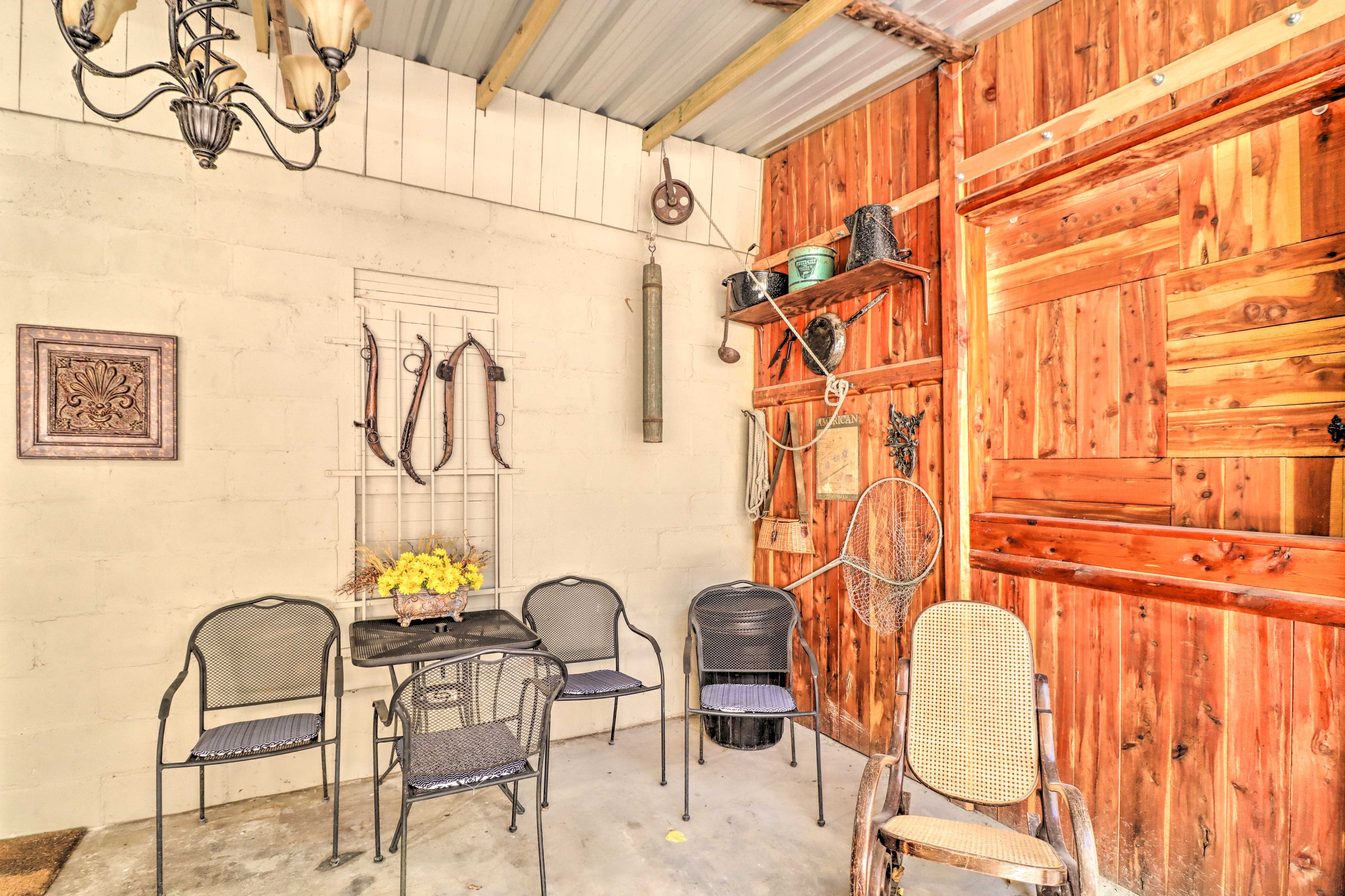 Patio | Additional Refrigerator & Microwave