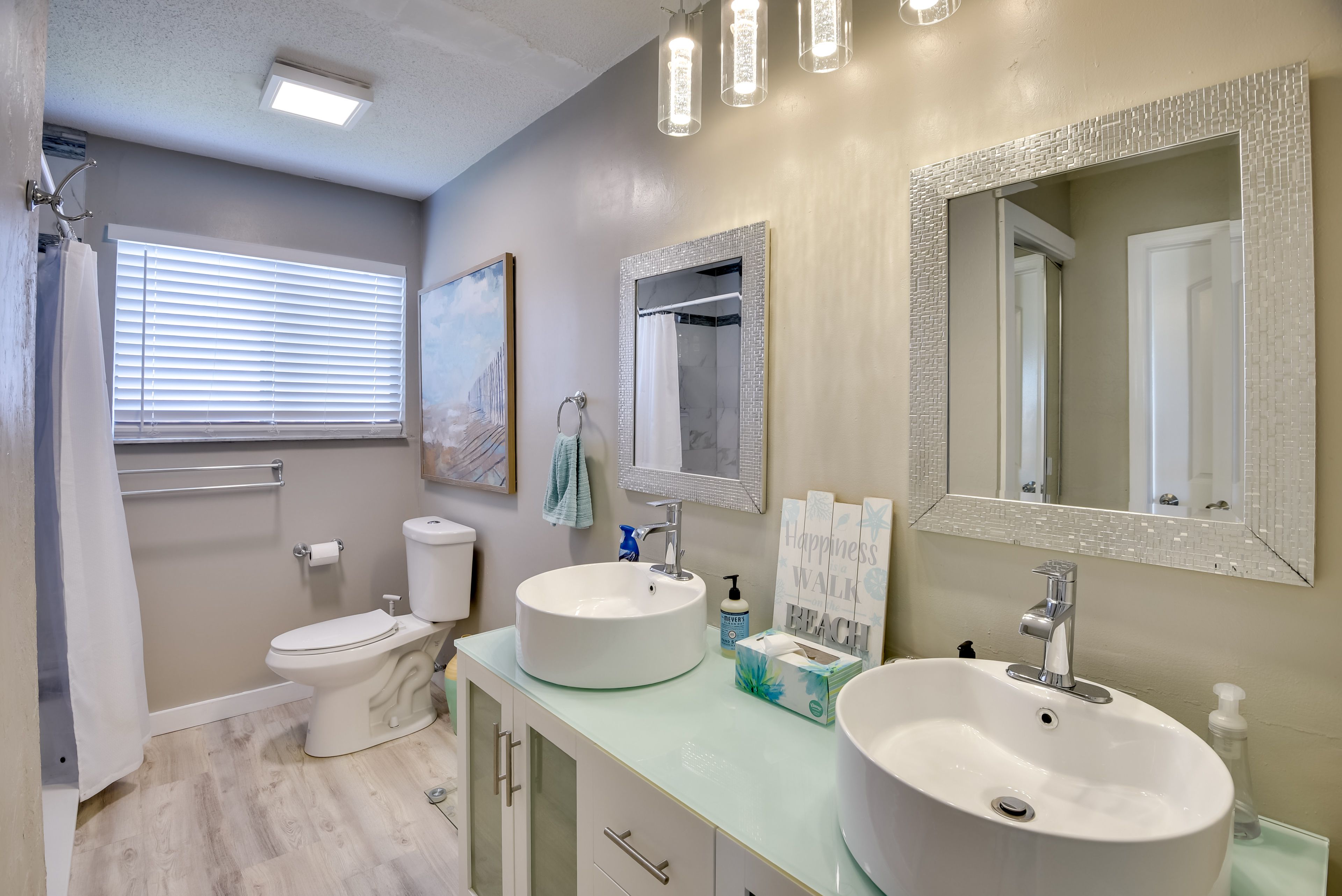 Bathroom | Towels Provided