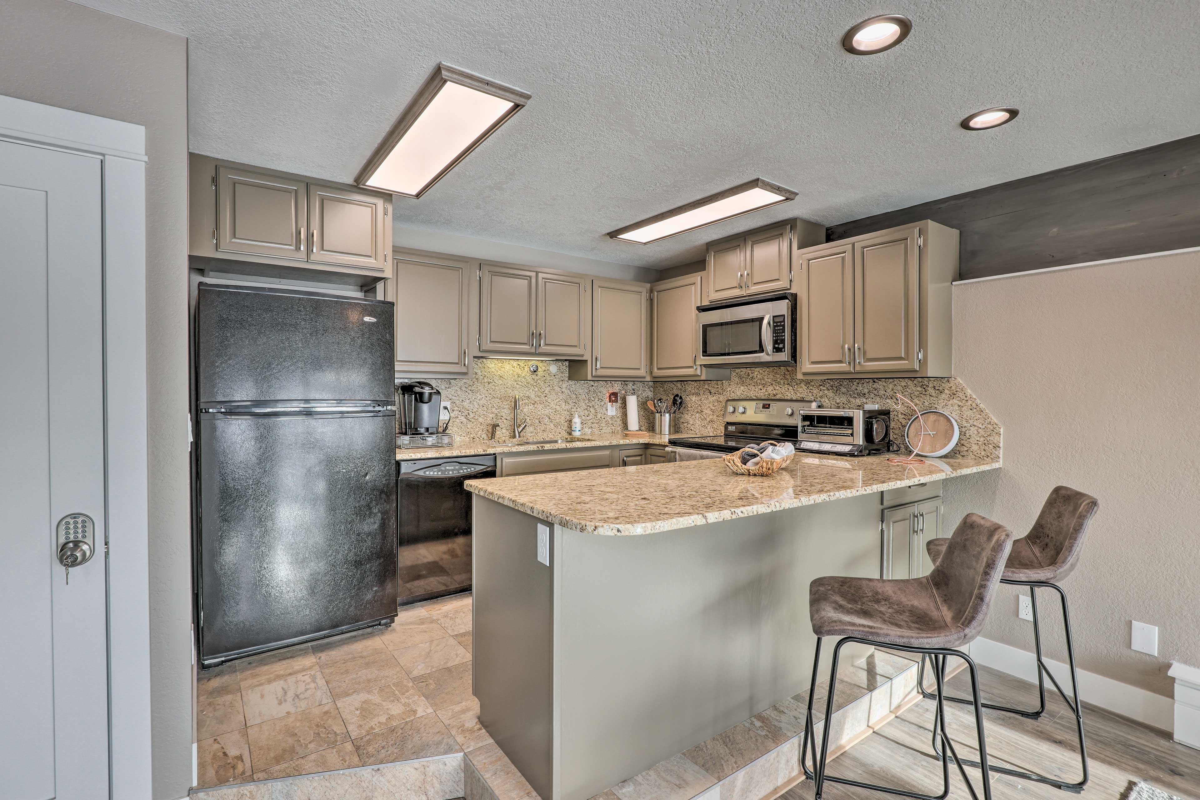 Kitchen | Fully Equipped