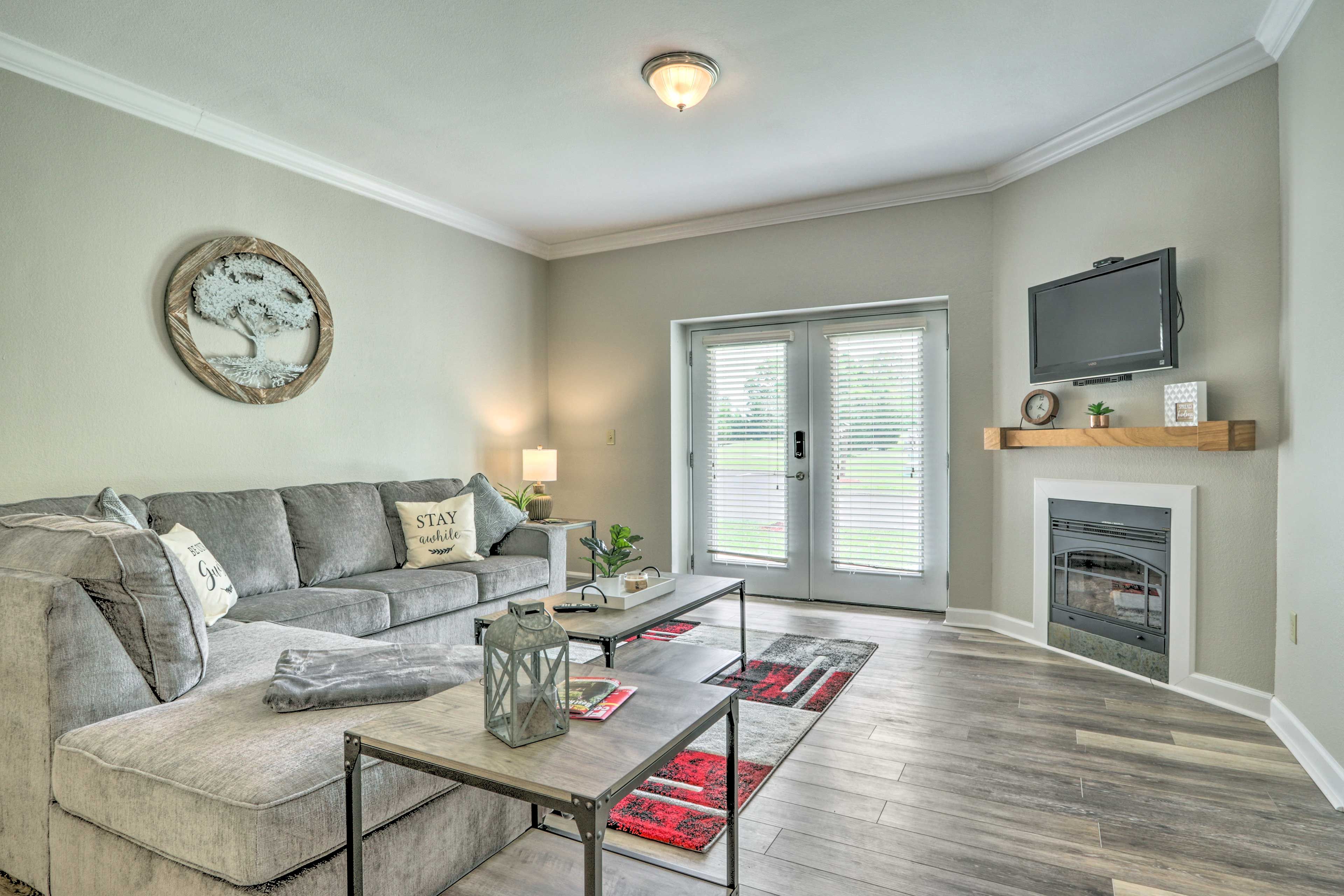 Pigeon Forge Vacation Rental | 2BR | 2BA | 1,072 Sq Ft | Step-Free Entry